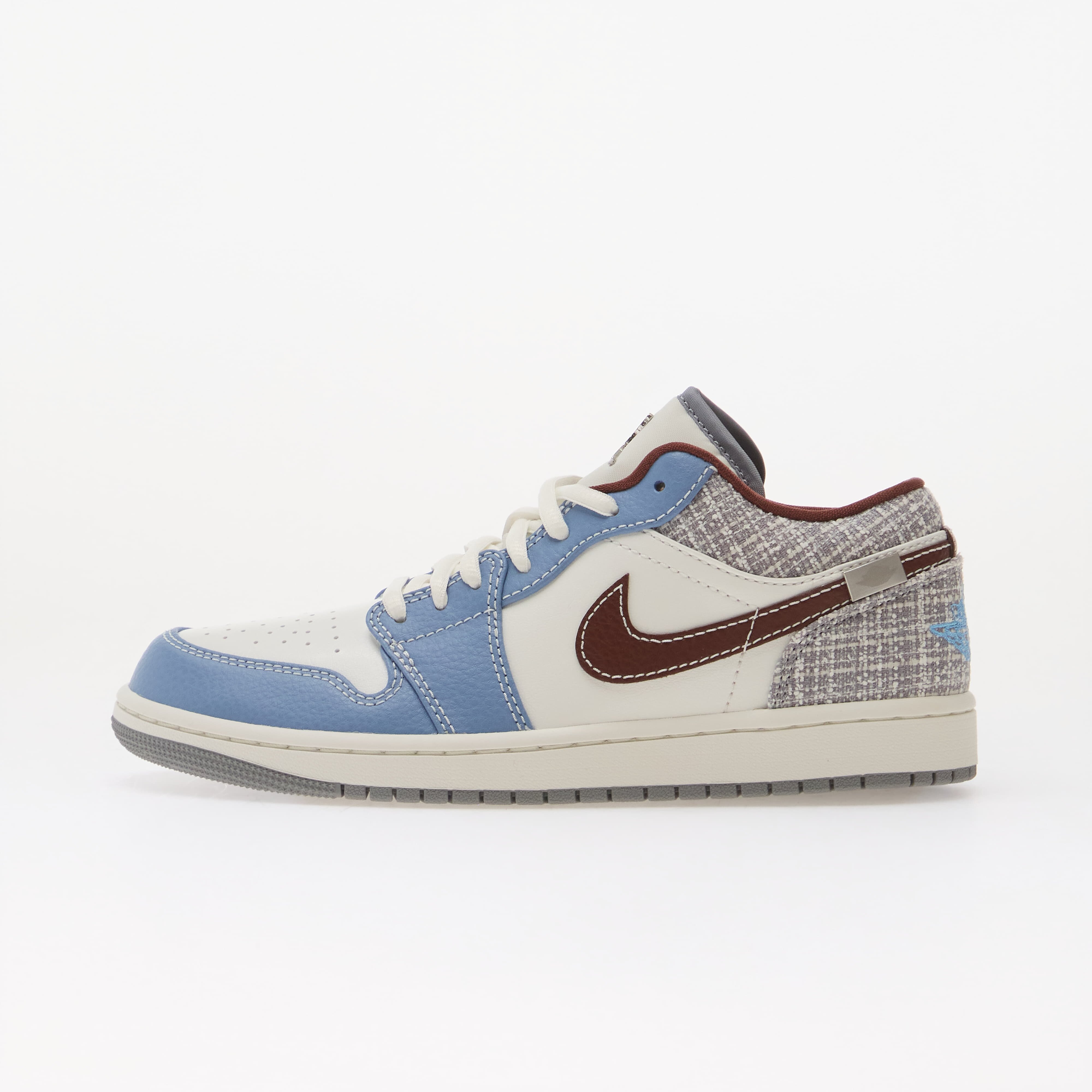 Jordan Сникърси Air 1 Low Summit White/ Light Boulder-Summit White