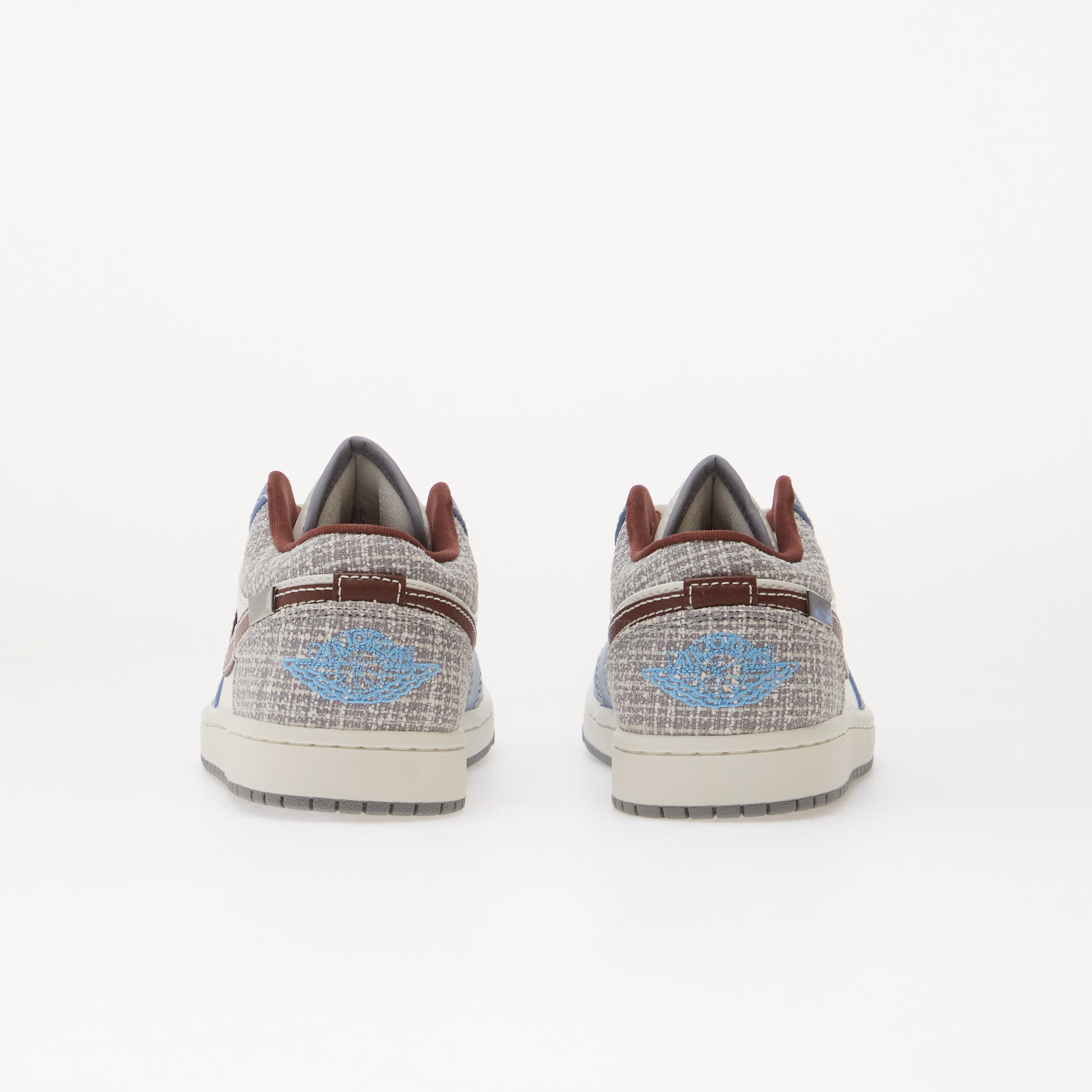 Jordan Сникърси Air 1 Low Summit White/ Light Boulder-Summit White
