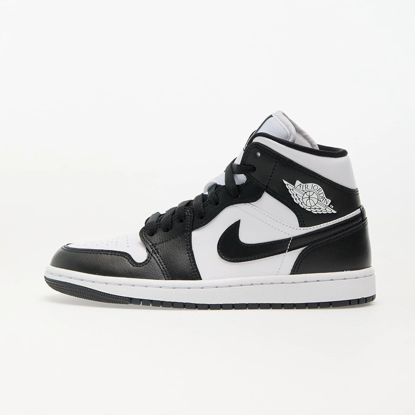 Jordan Сникърси Air 1 Mid White/ Black-White