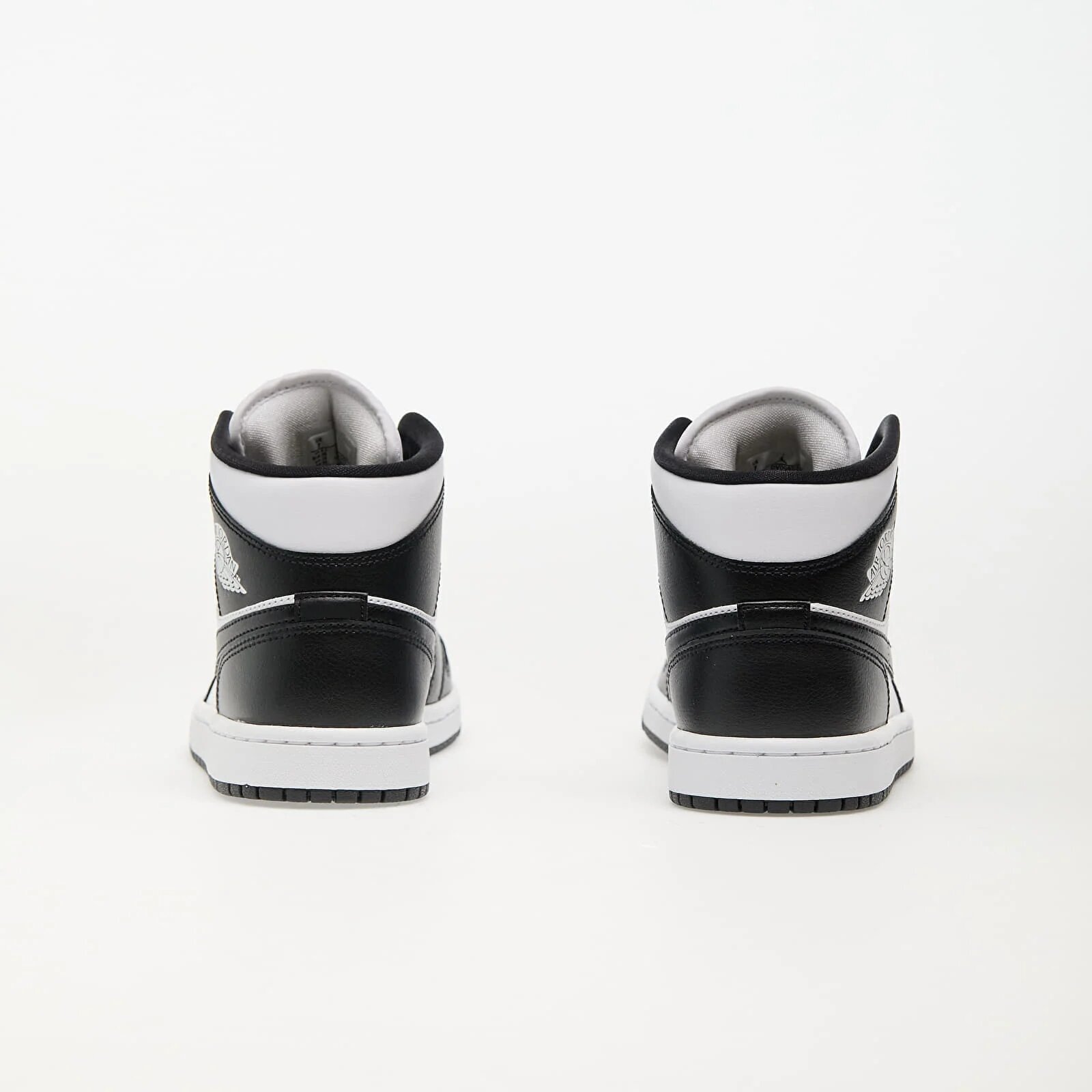 Jordan Сникърси Air 1 Mid White/ Black-White