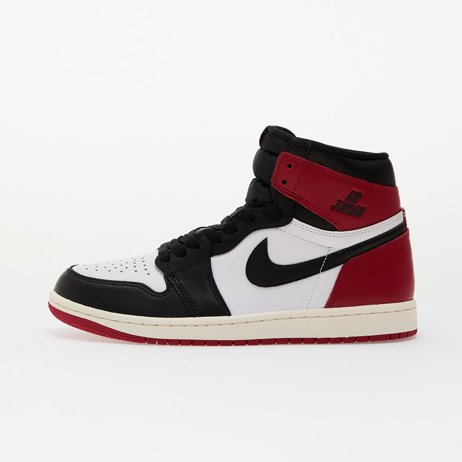 Jordan Сникърси Air 1 Retro High OG "Black Toe" White/ Black-Varsity Red-Sail