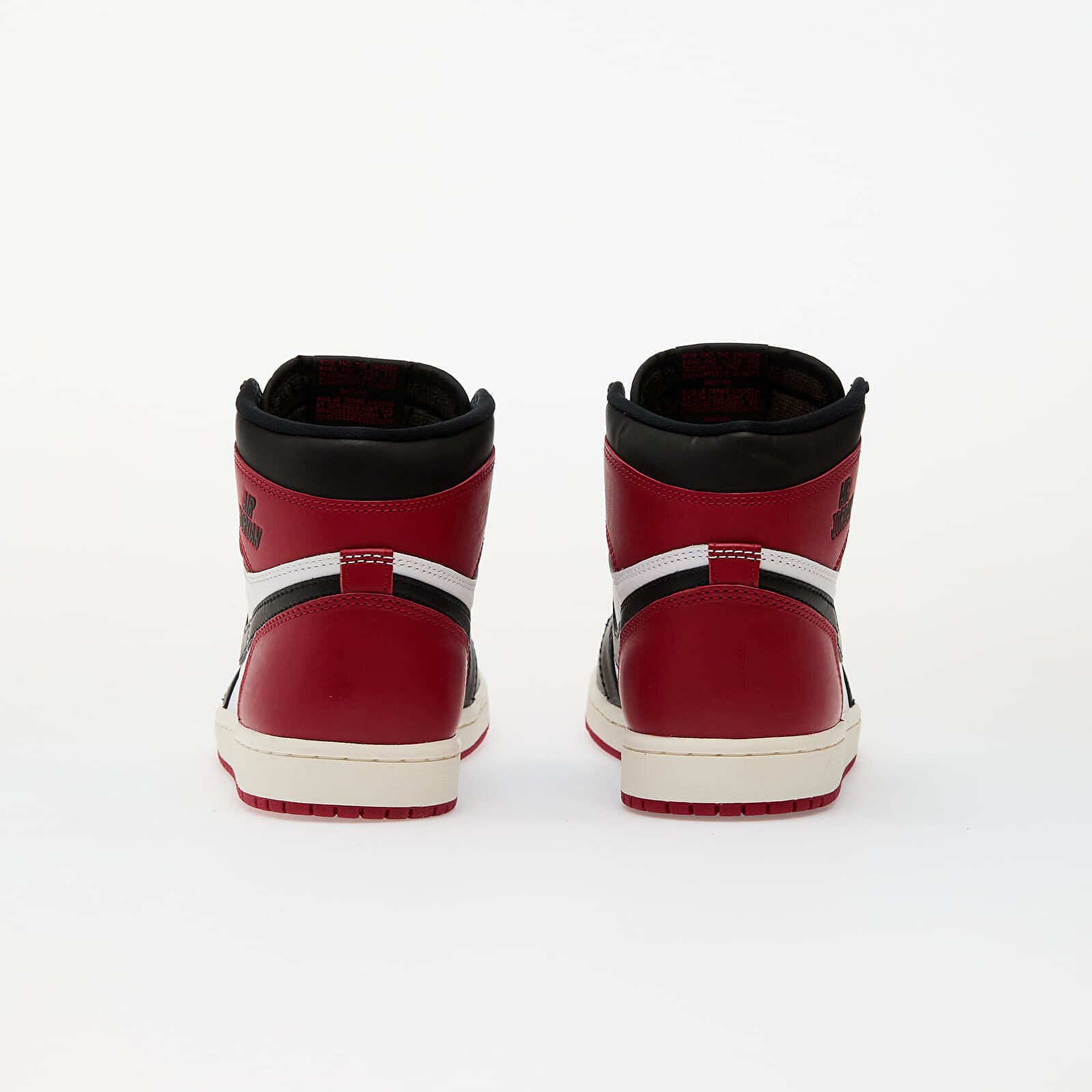 Jordan Сникърси Air 1 Retro High OG "Black Toe" White/ Black-Varsity Red-Sail