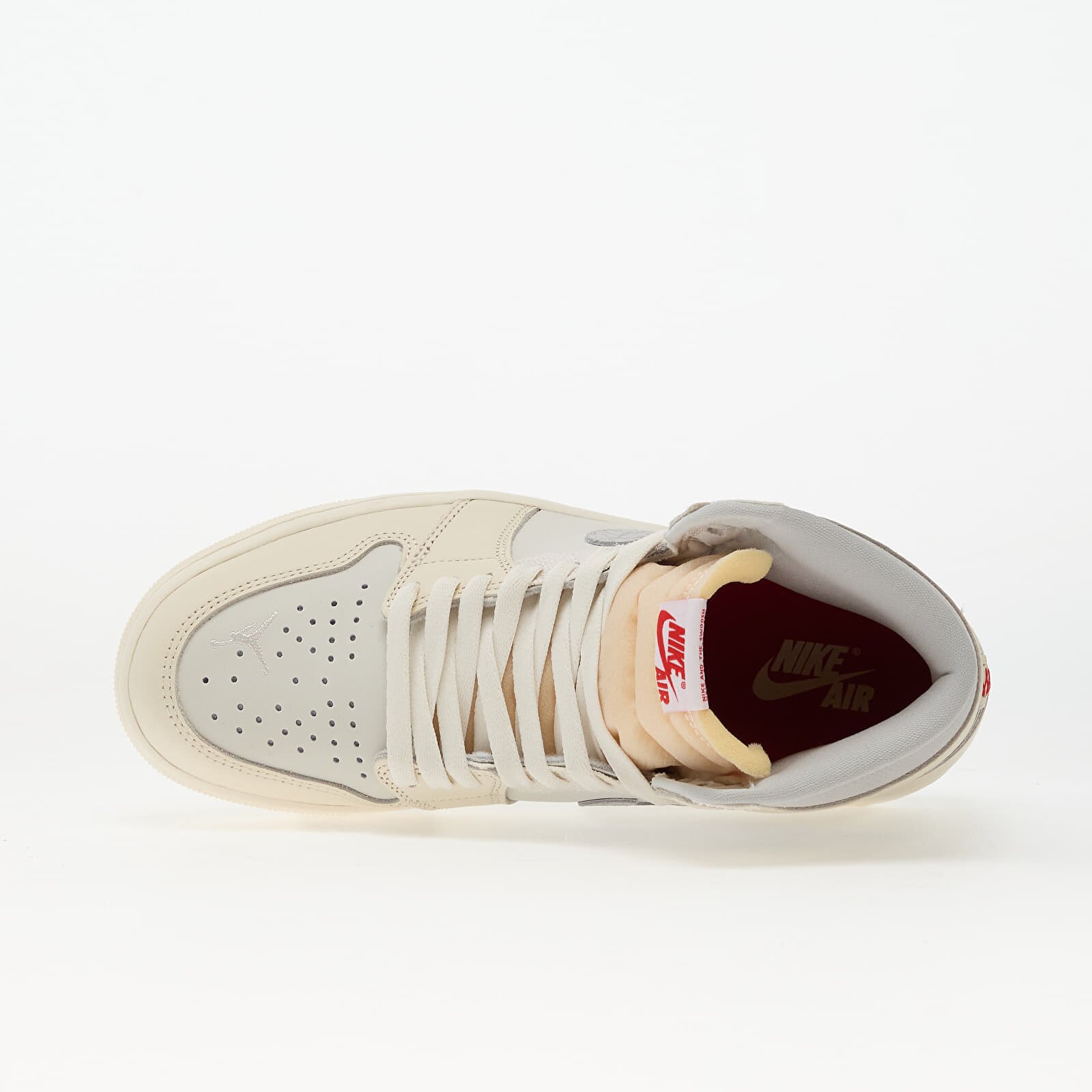 Jordan Сникърси Air 1 Retro High OG "Sail University Red" Sail/ University Red-Pale Ivory