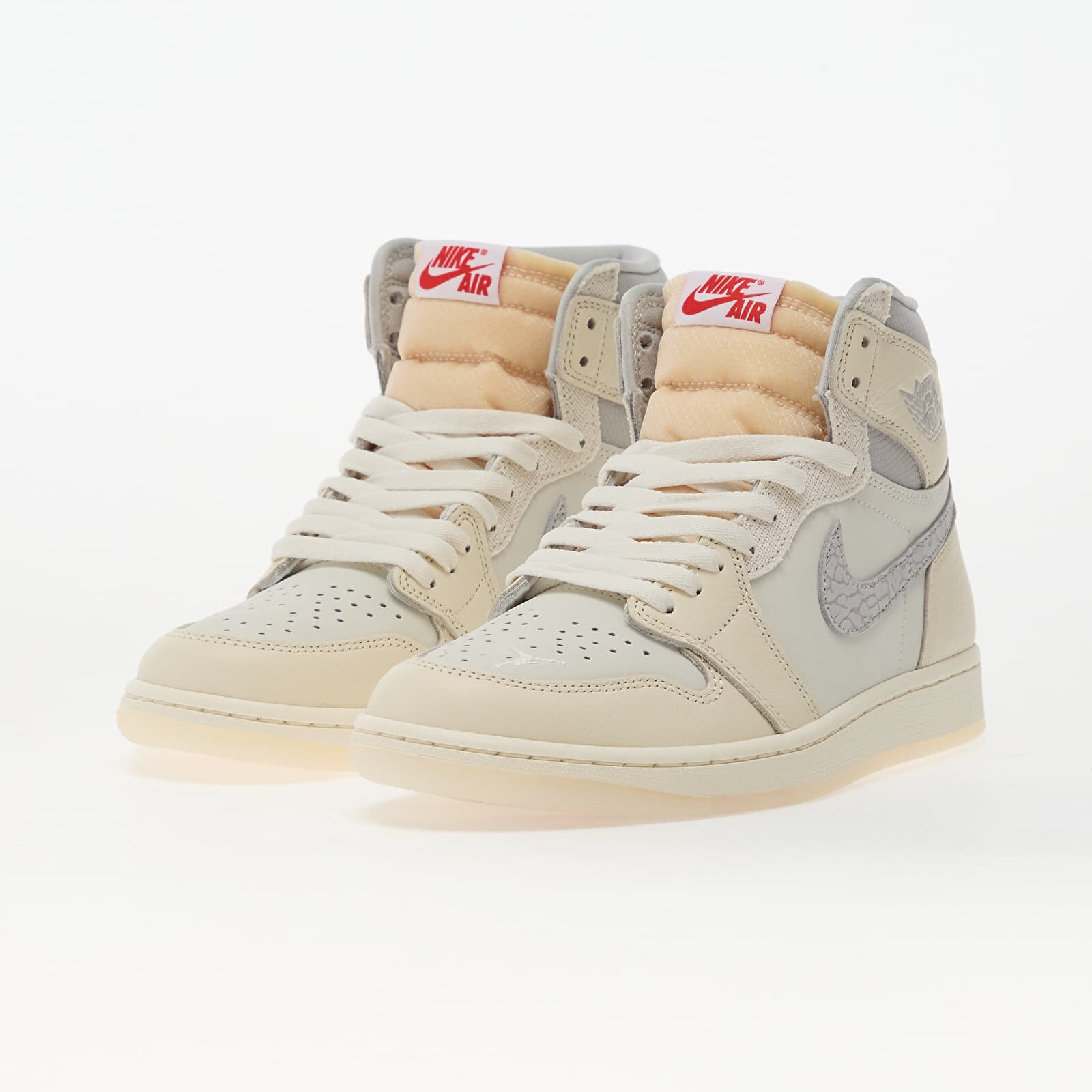 Jordan Сникърси Air 1 Retro High OG "Sail University Red" Sail/ University Red-Pale Ivory