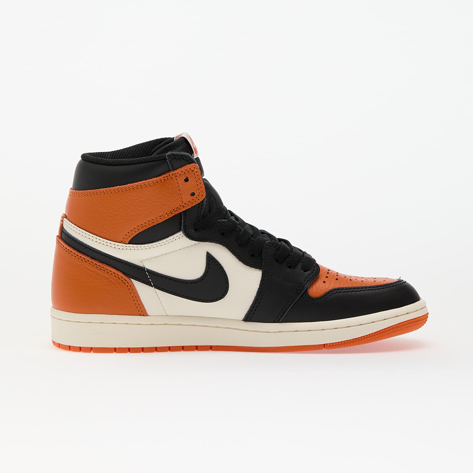 Jordan Сникърси Air 1 Retro High OG "Shattered Backboard" (DZ5485-008) Black/ Black-Sail-Starfish