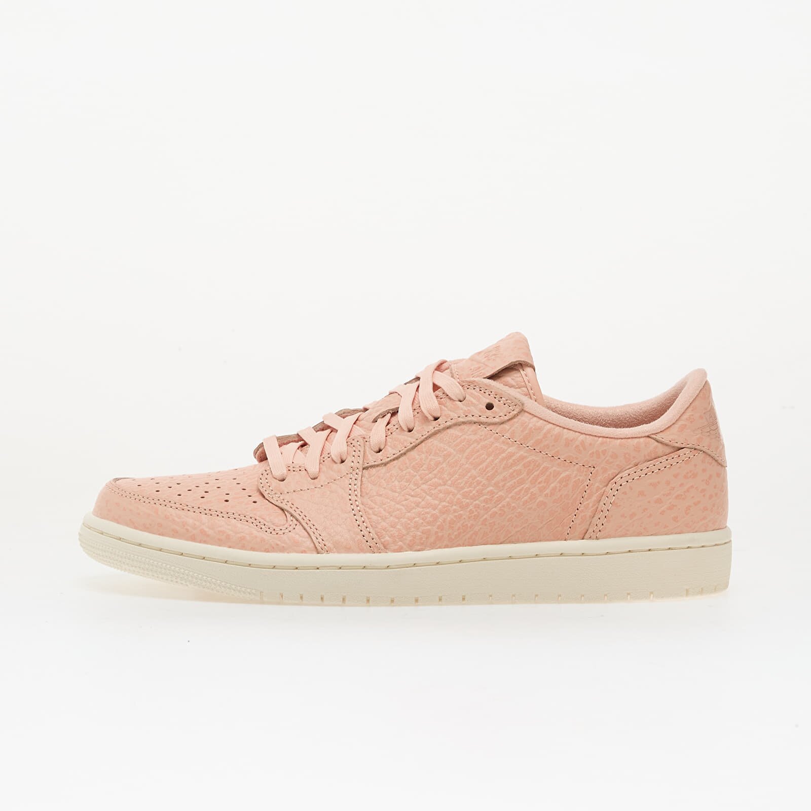 Jordan Сникърси Air 1 Retro Low Ns Arctic Orange/ Sail