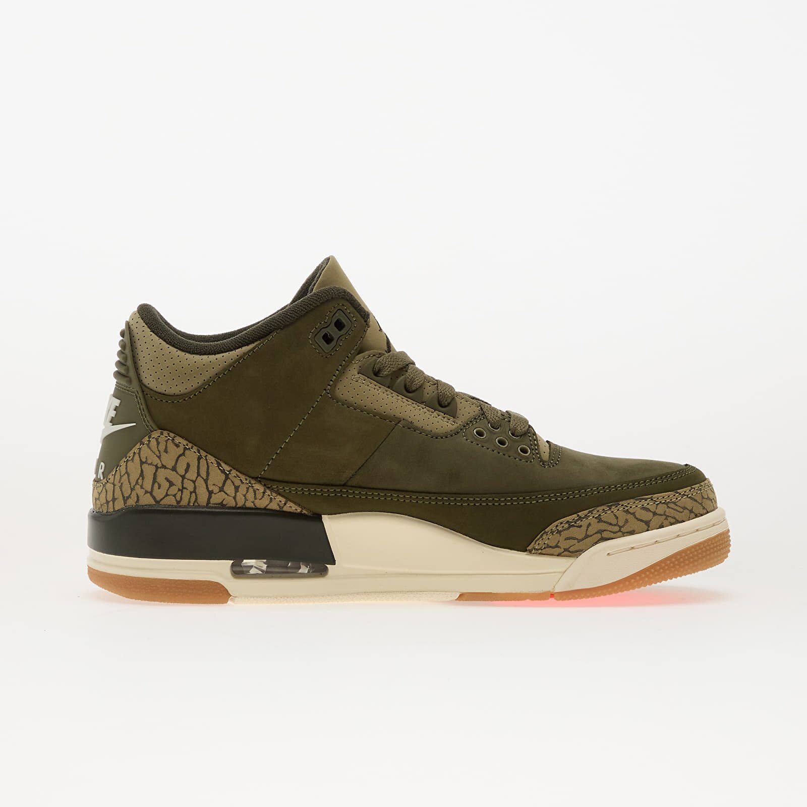 Jordan Сникърси Air 3 Retro Medium Olive/ Sequoia-Neutral Olive-Sail