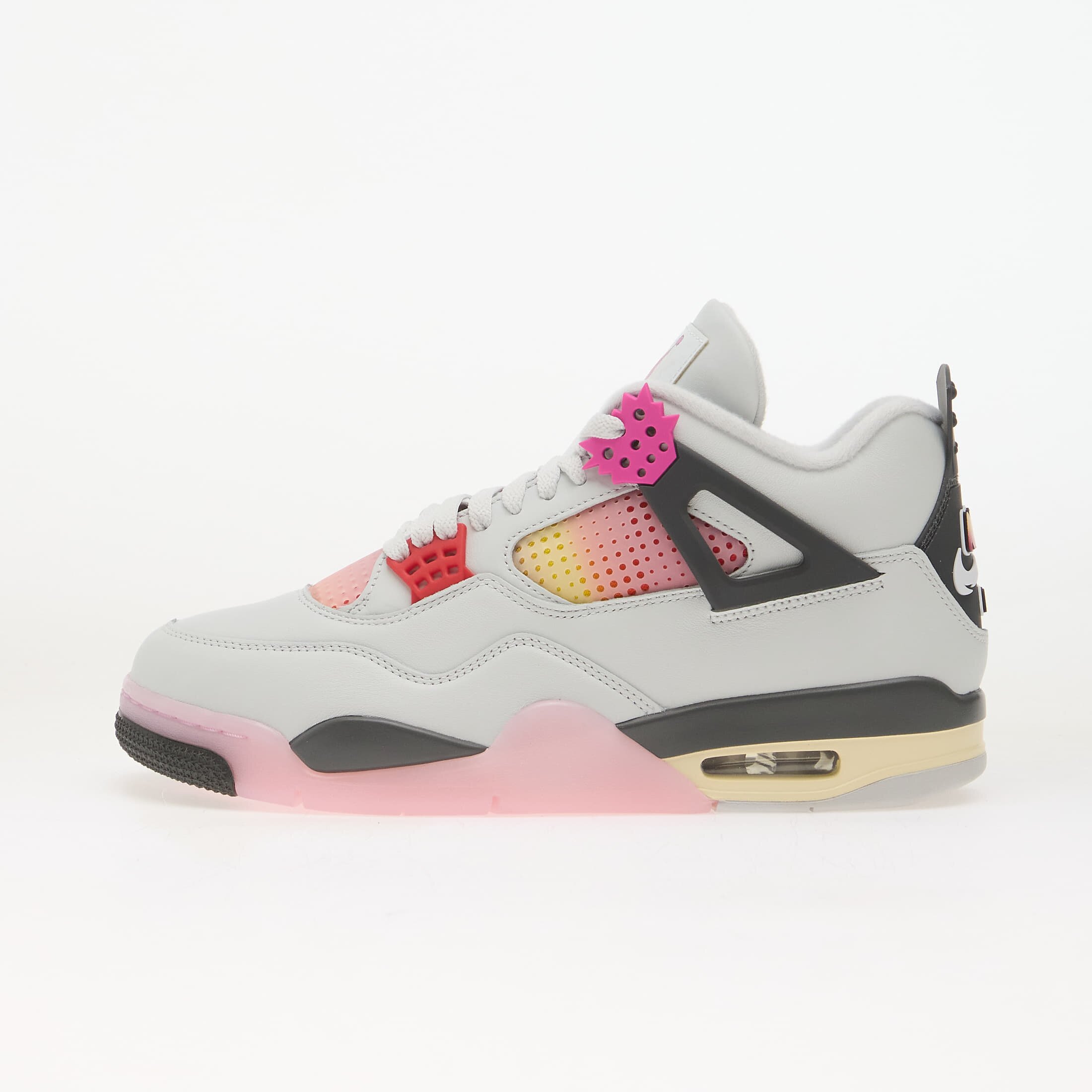 Jordan Сникърси Air 4 Retro "Comic" Off White/ Fire Pink-Anthracite