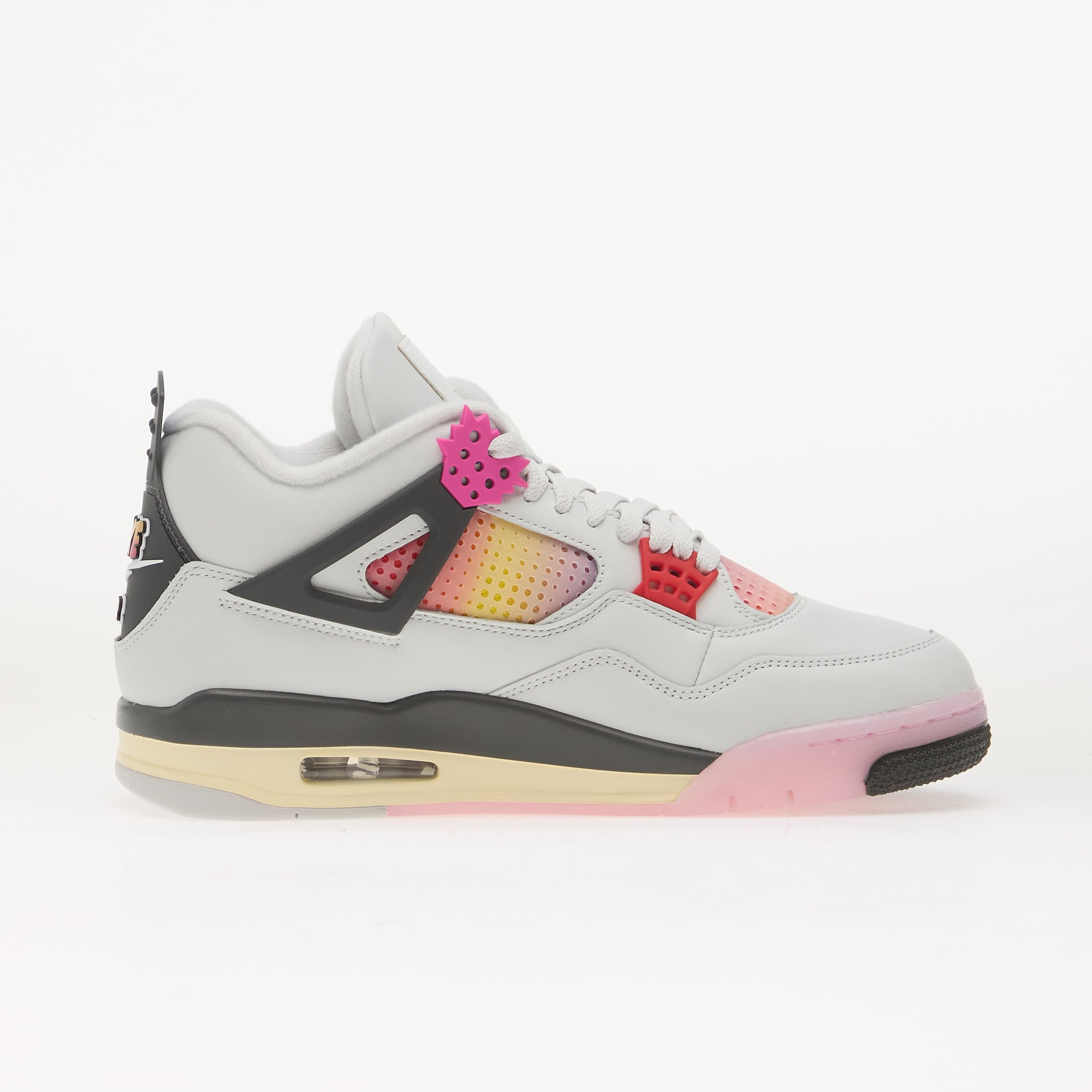 Jordan Сникърси Air 4 Retro "Comic" Off White/ Fire Pink-Anthracite