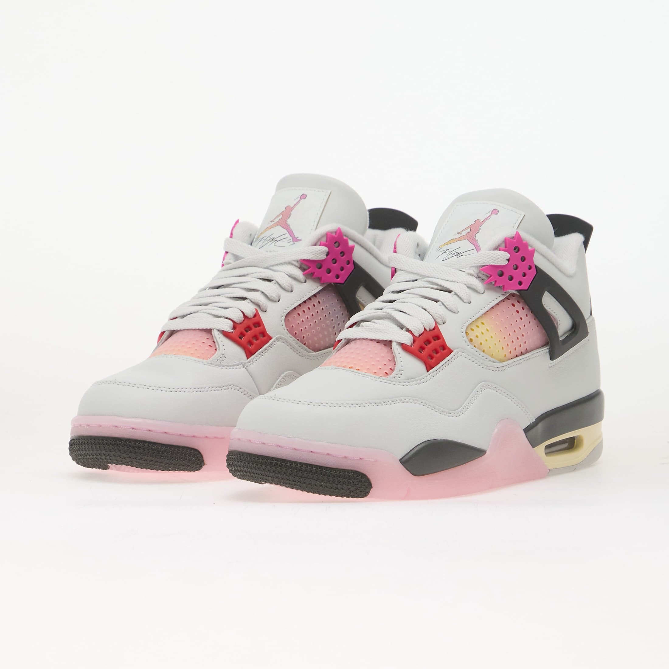 Jordan Сникърси Air 4 Retro "Comic" Off White/ Fire Pink-Anthracite