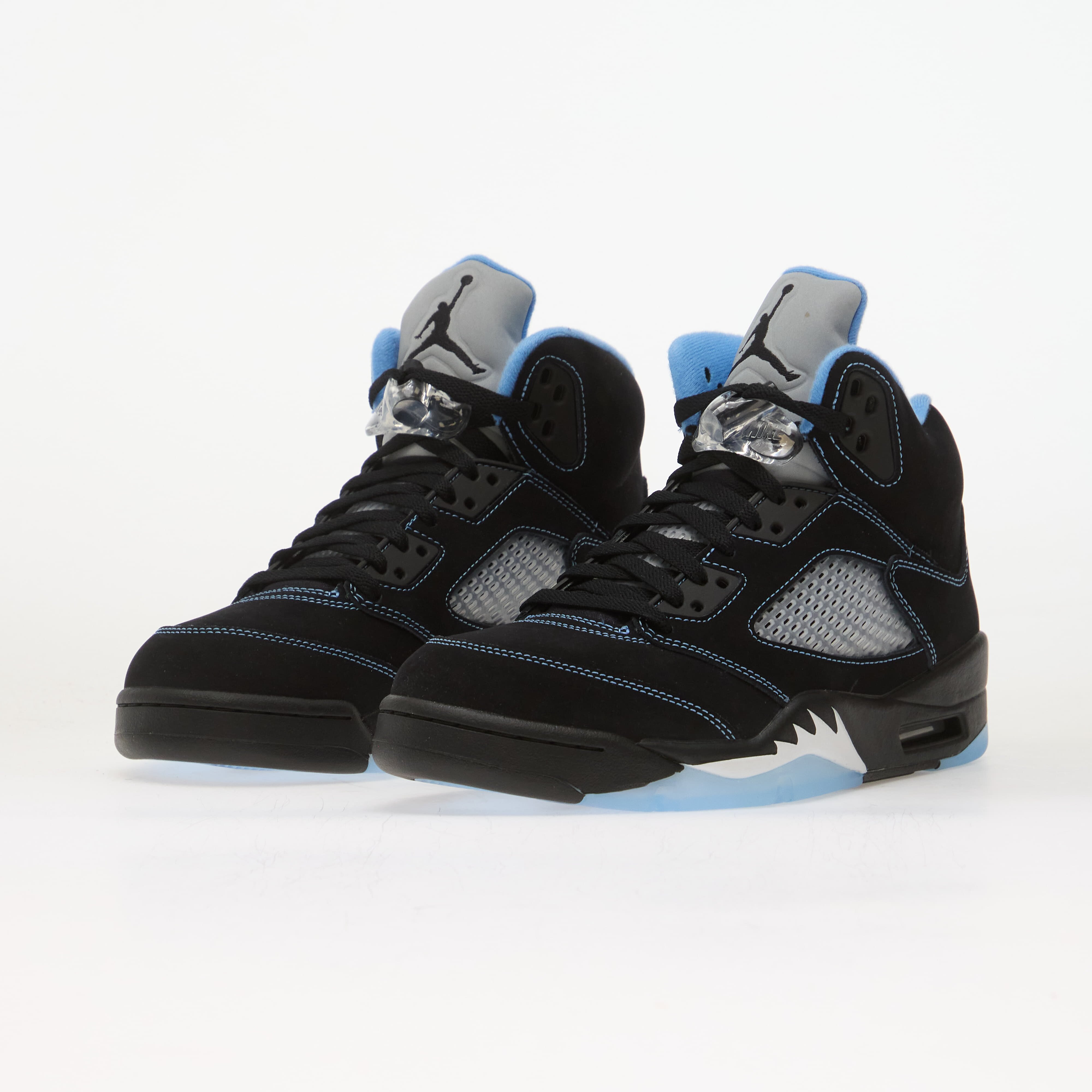 Jordan Сникърси Air 5 "Black Carolina" Black/ University Blue/ White