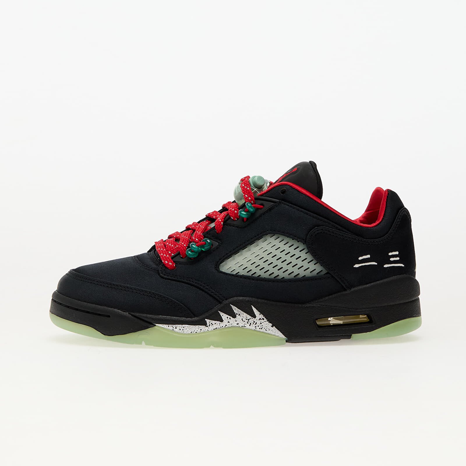 Jordan Сникърси Air 5 Retro Low SP Black/ Classic Jade-Fire Red