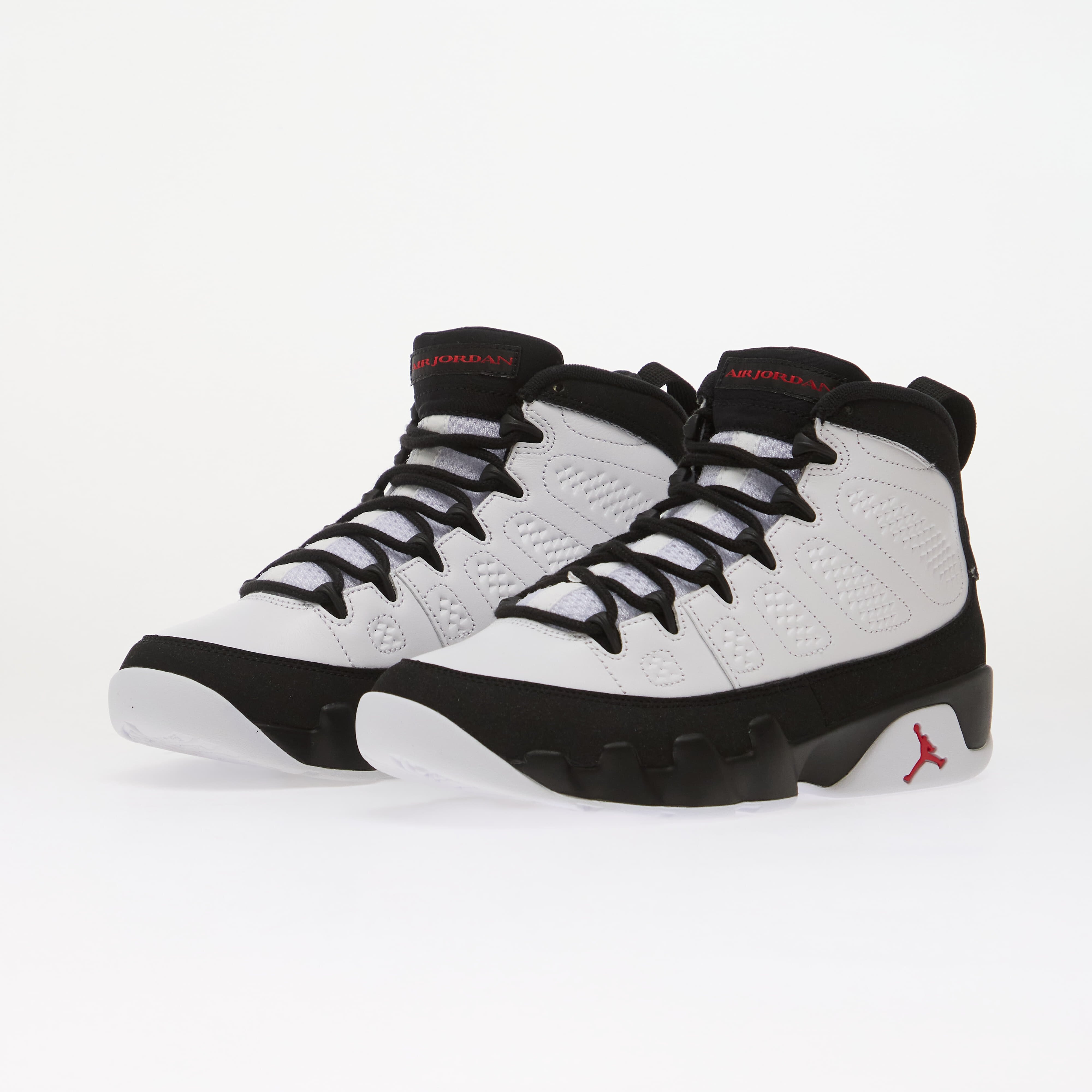 Jordan Сникърси Air 9 Retro "Space Jam" White/ True Red/ Black