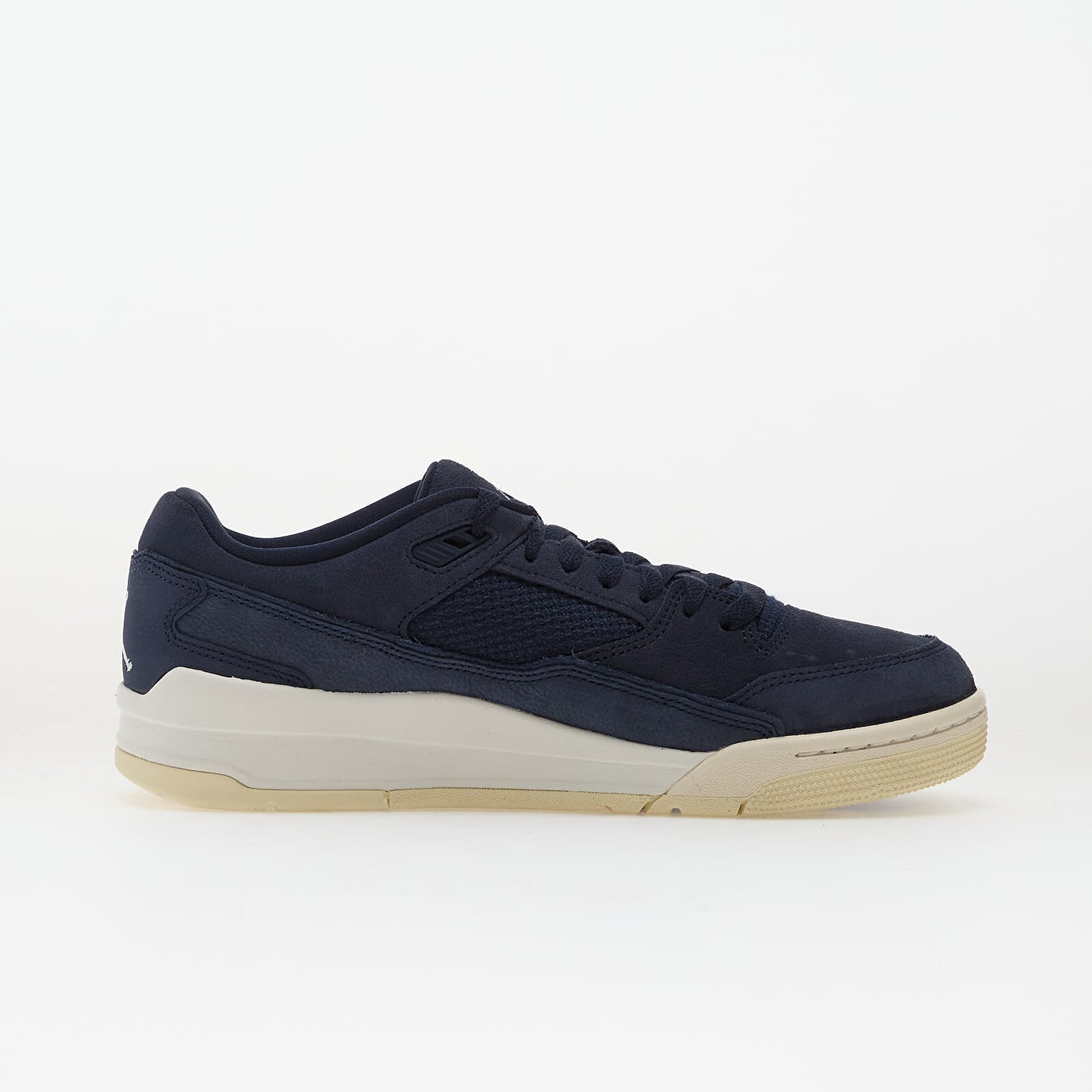 Jordan Сникърси Flight Court Obsidian/ Sail-Coconut Milk