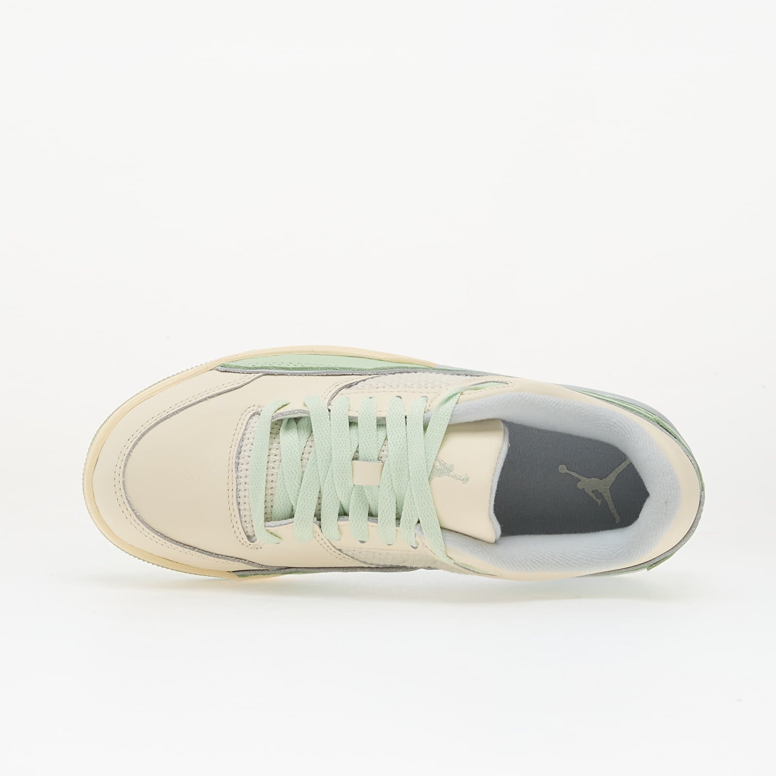 Jordan Сникърси Flight Court Pale Ivory/ Jade Aura-Aura-Muslin