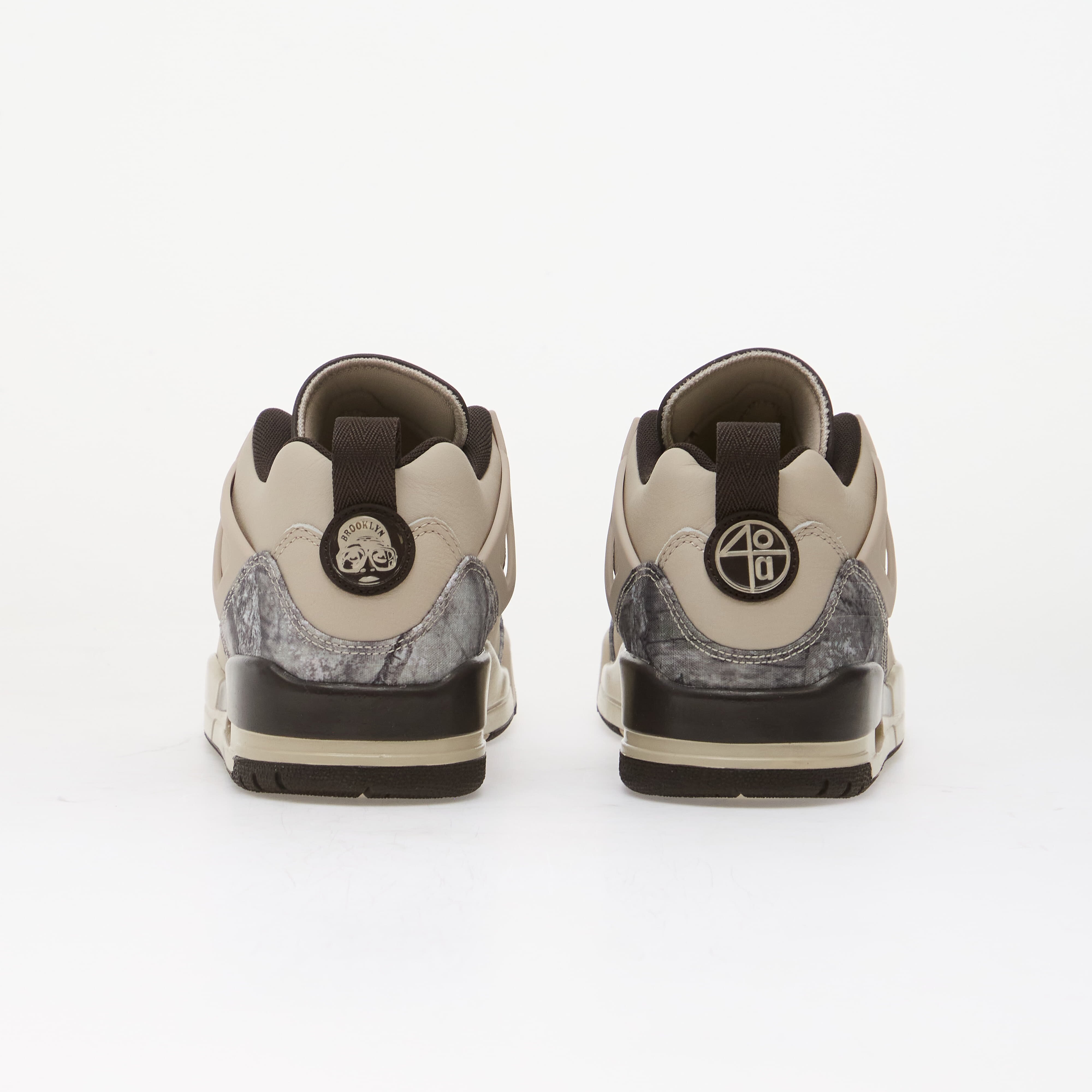 Jordan Сникърси Spizike Low Cream II/ Velvet Brown-Bright Citron