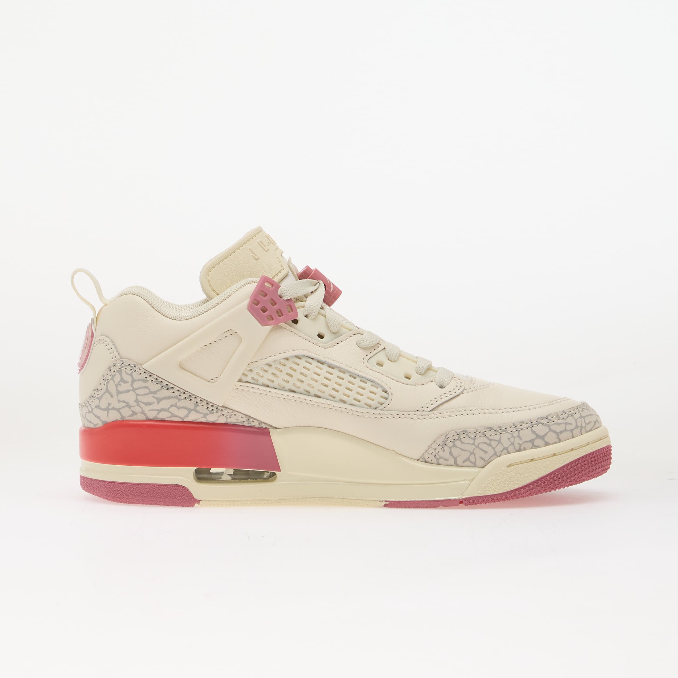 Jordan Сникърси Spizike Low Pale Ivory/ Desert Berry-Track Red