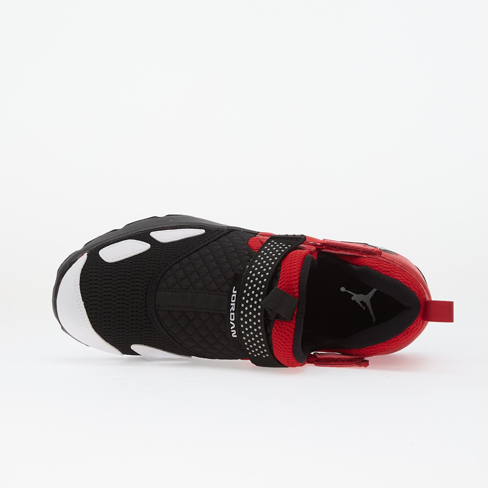 Jordan Сникърси Trunner Lx Black/ Sail-University Red