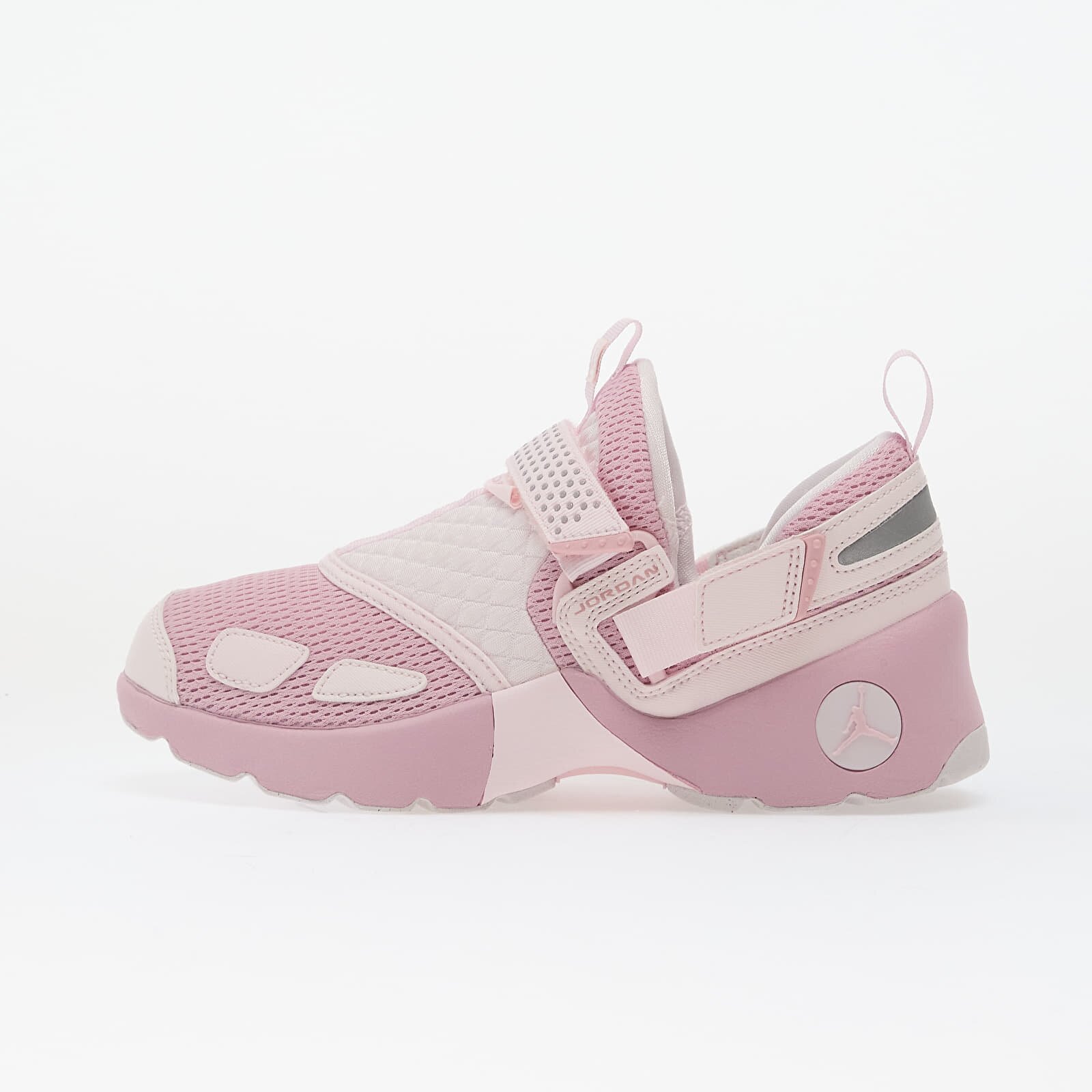 Jordan Сникърси Trunner Lx Iced Carmine/ Iced Carmine-Pearl Pink