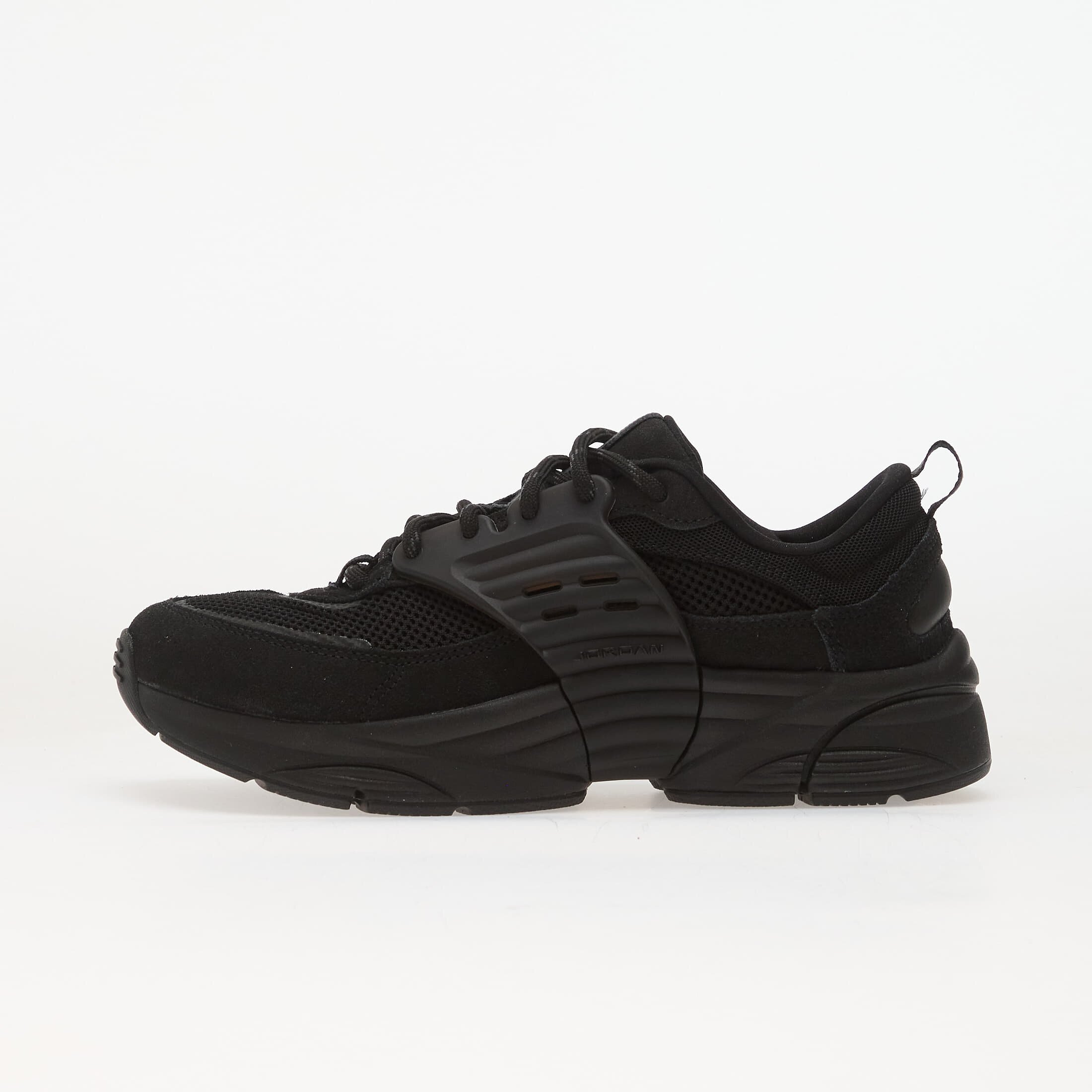 Jordan Сникърси Trunner O/S Black/ Black-Anthracite