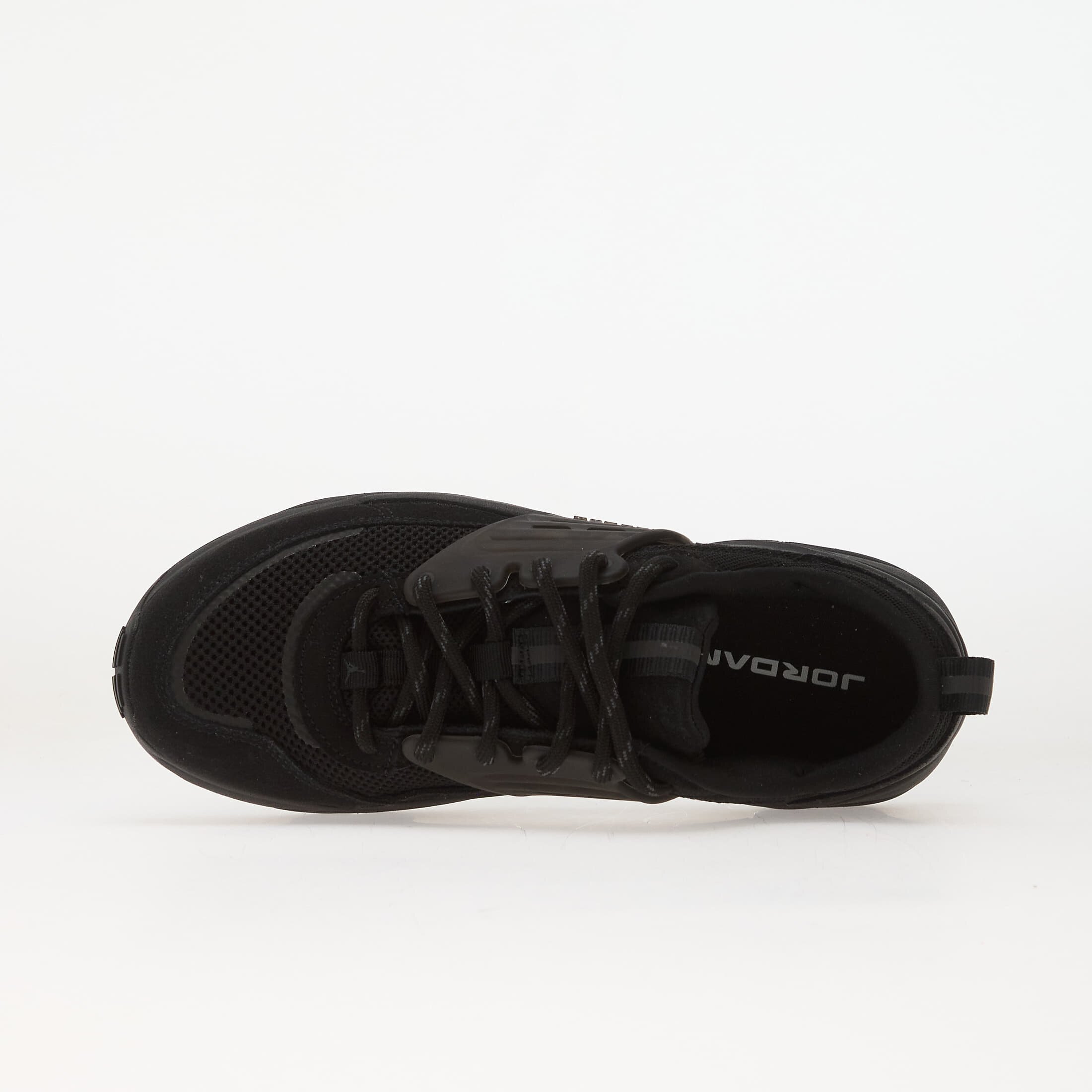 Jordan Сникърси Trunner O/S Black/ Black-Anthracite