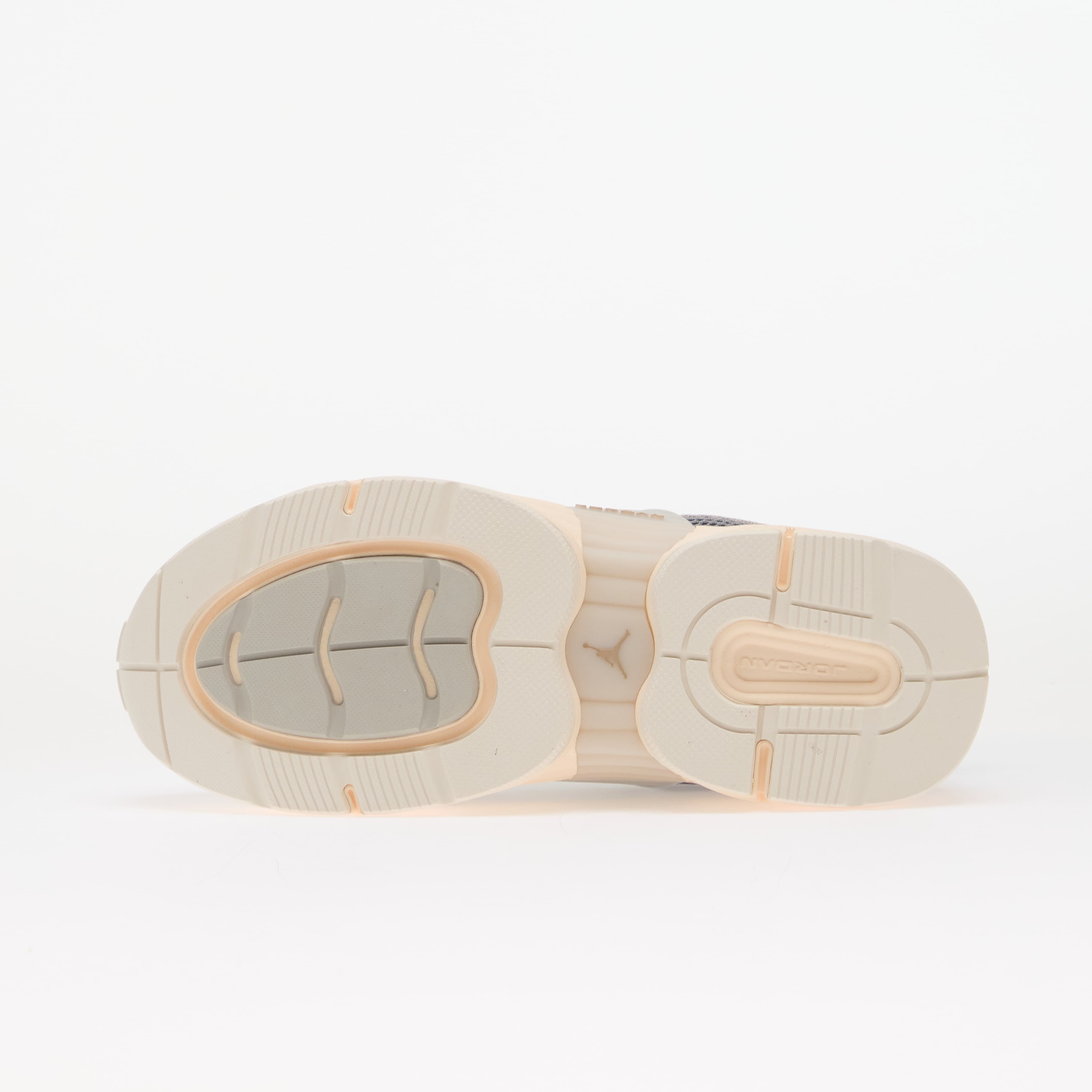 Jordan Сникърси Trunner O/S Lt Iron Ore/ Legend Md Brown-Smoke Grey