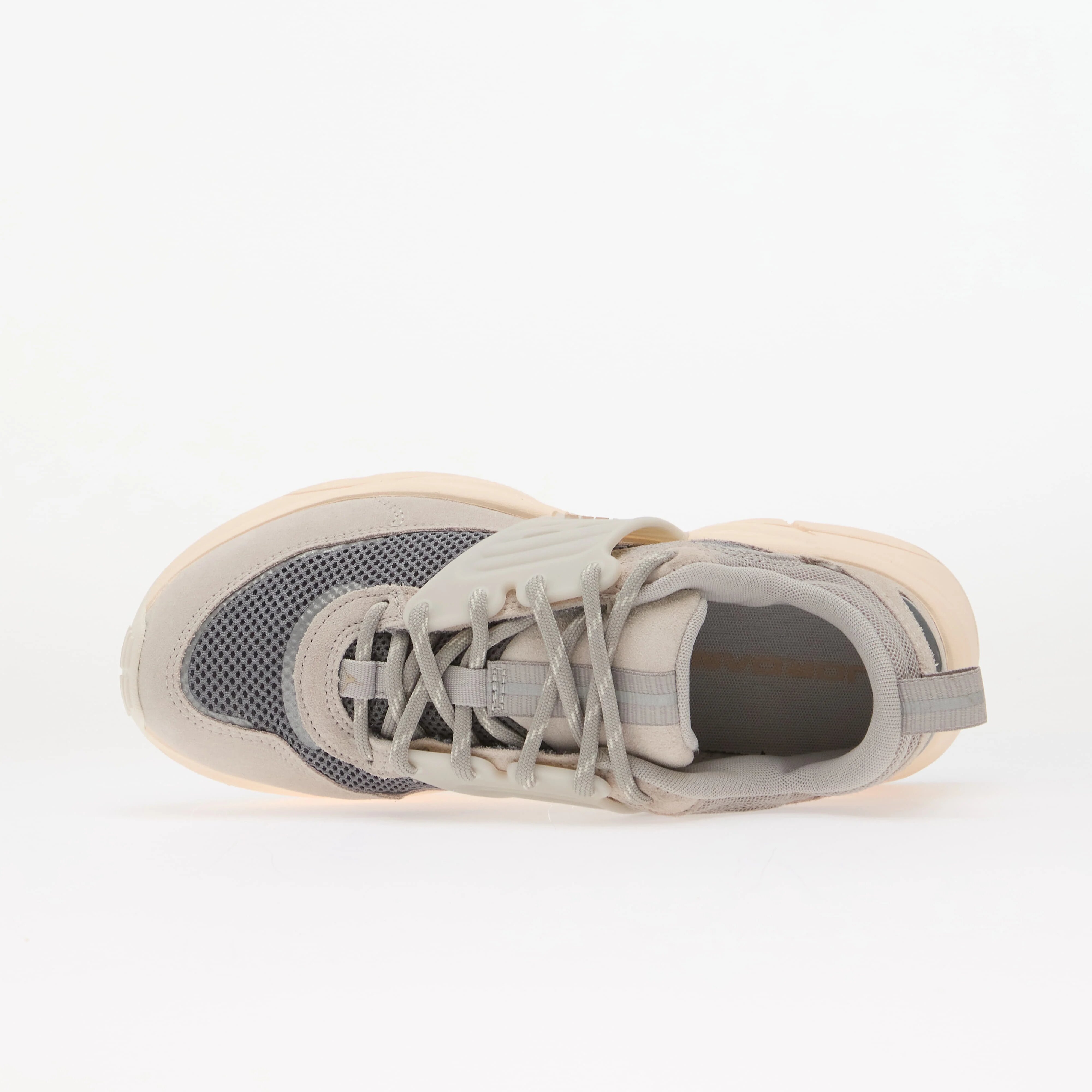 Jordan Сникърси Trunner O/S Lt Iron Ore/ Legend Md Brown-Smoke Grey