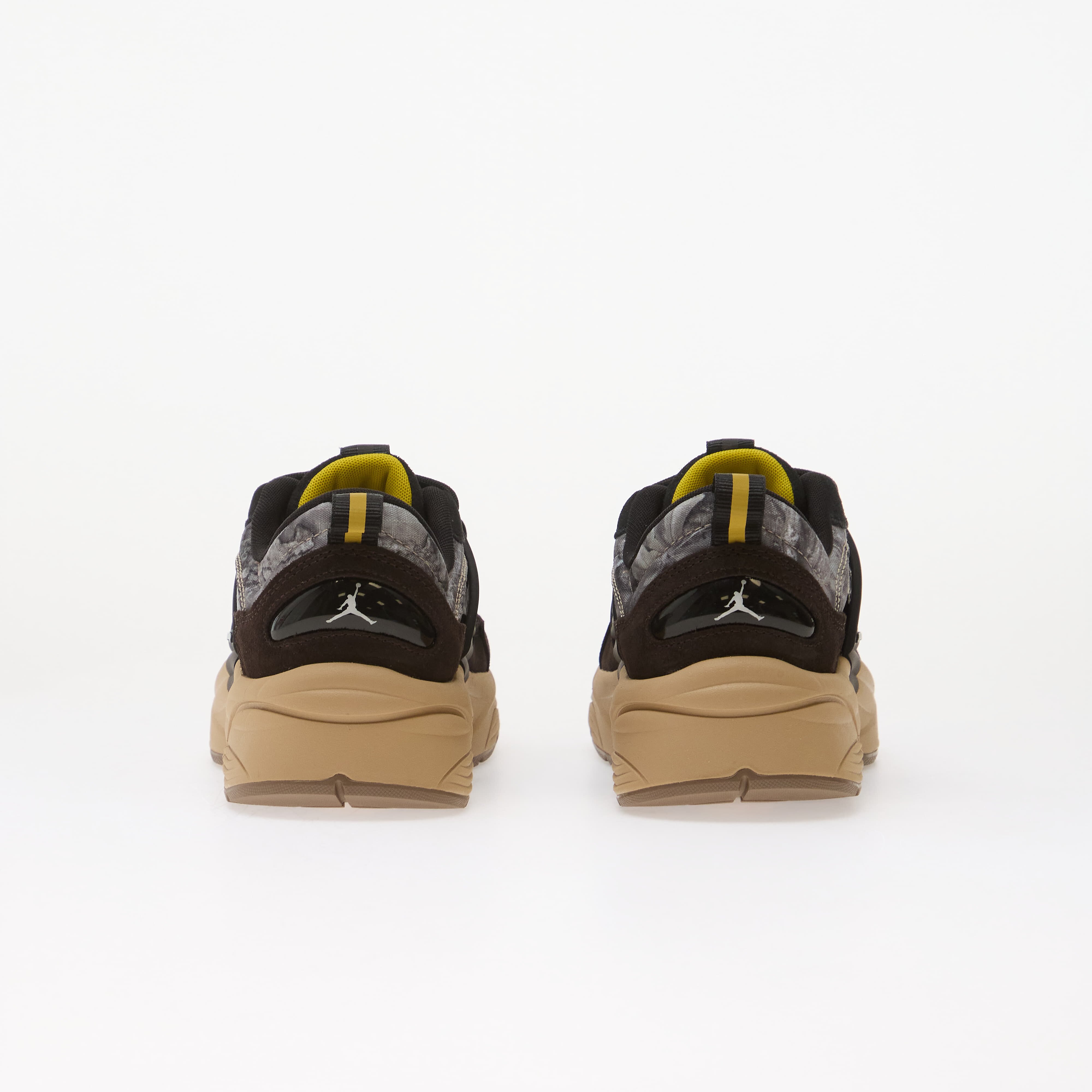 Jordan Сникърси Trunner O/S Realtree Velvet Brown/ White-Legend Md Brown