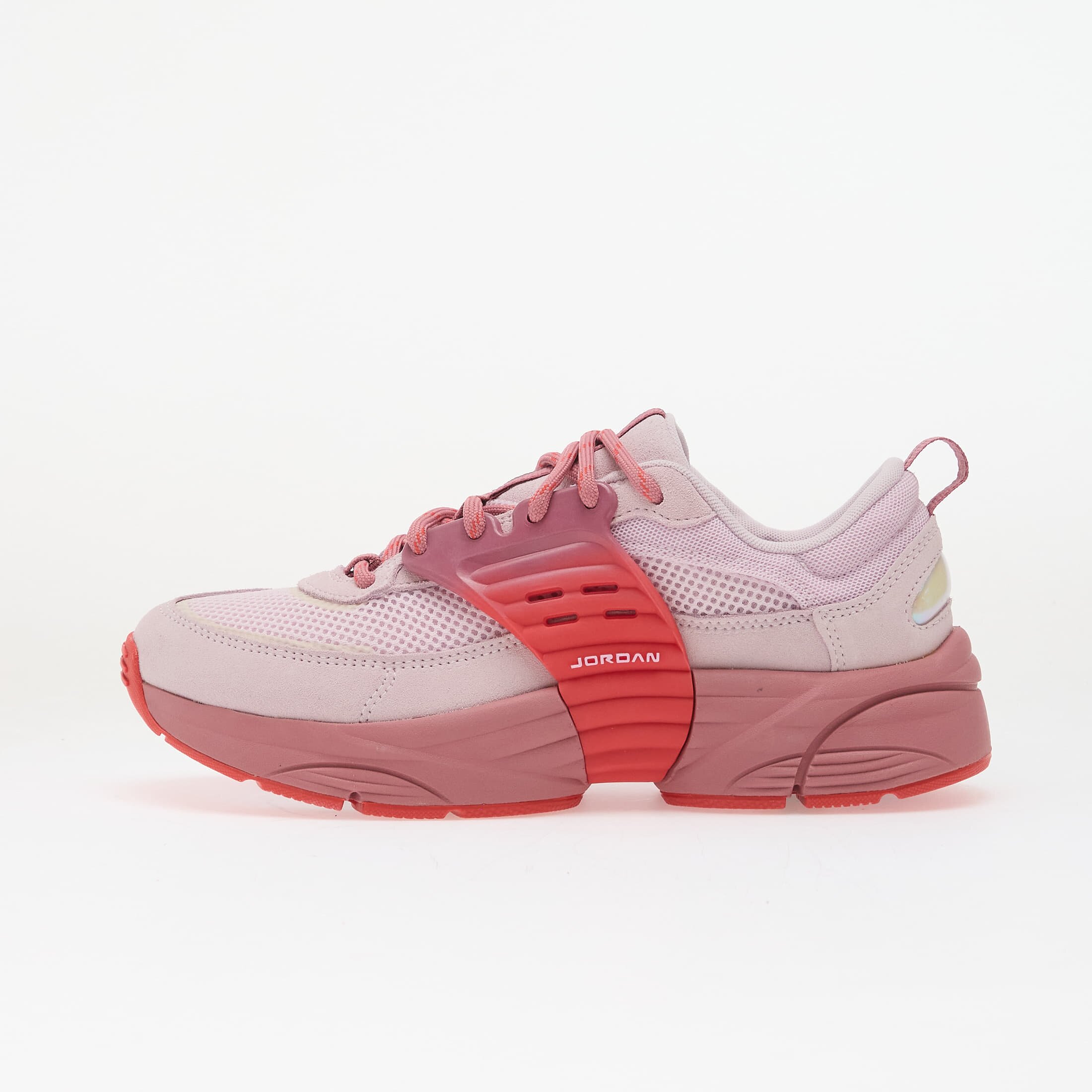 Jordan Сникърси Trunner O/S Regal Pink/ Track Red-Desert Berry