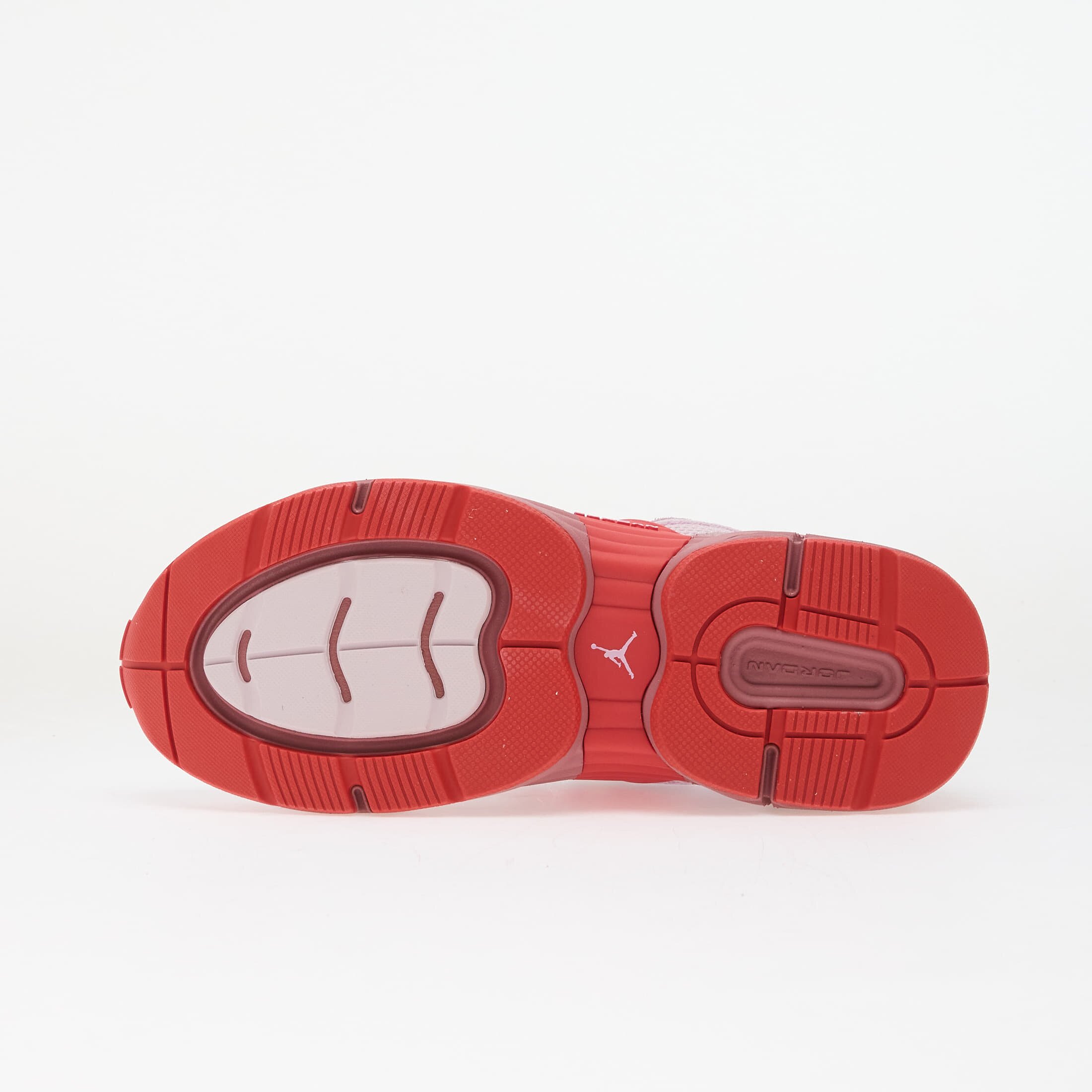Jordan Сникърси Trunner O/S Regal Pink/ Track Red-Desert Berry