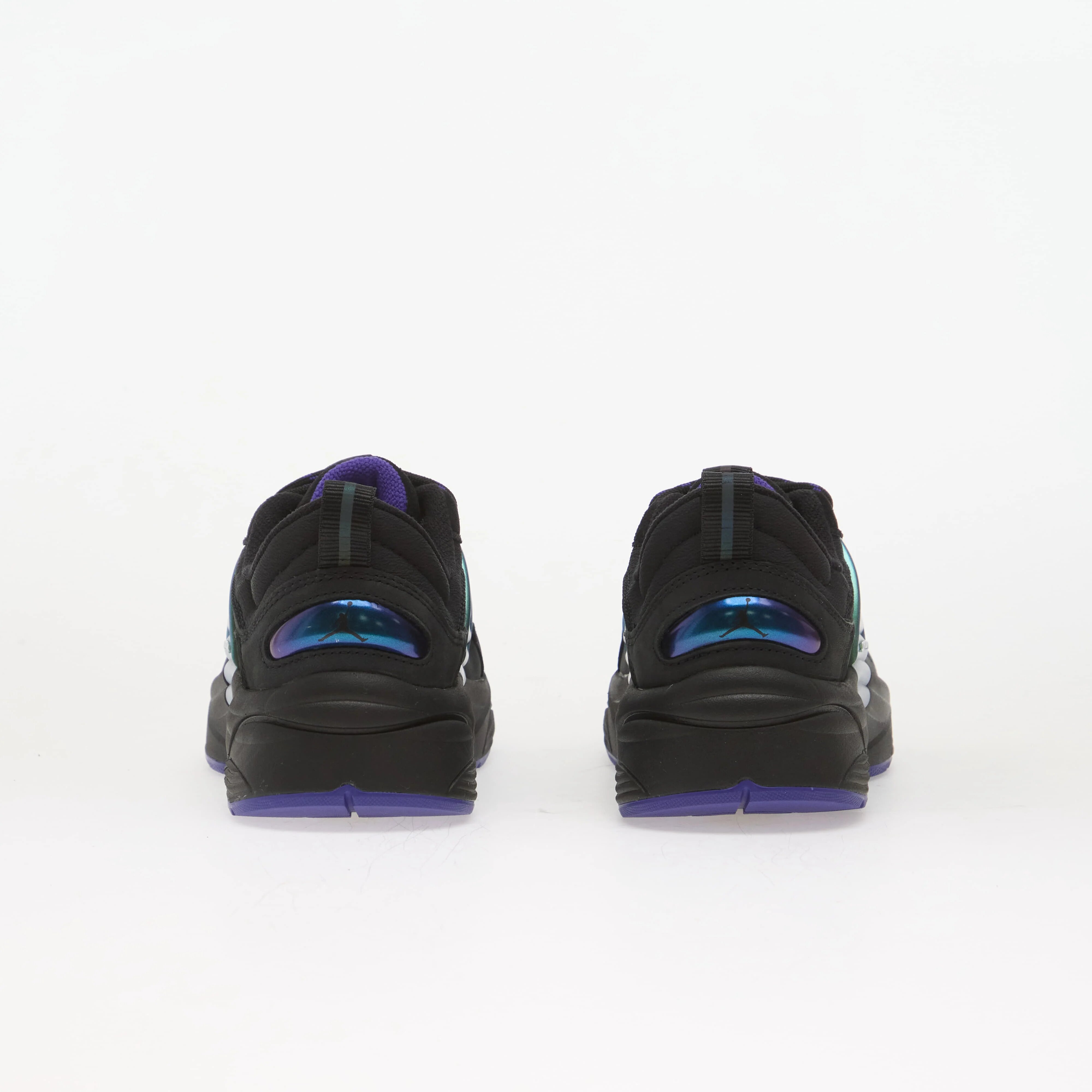 Jordan Сникърси Trunner O/S SE Black/ Multi-Color-Dark Concord-White