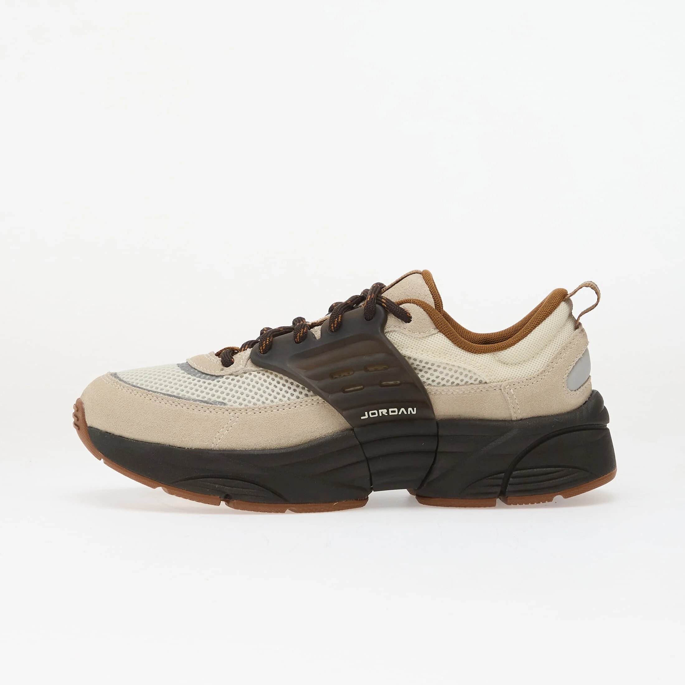 Jordan Сникърси Trunner O/S Soft Pearl/ Lt British Tan-Shadow Brown