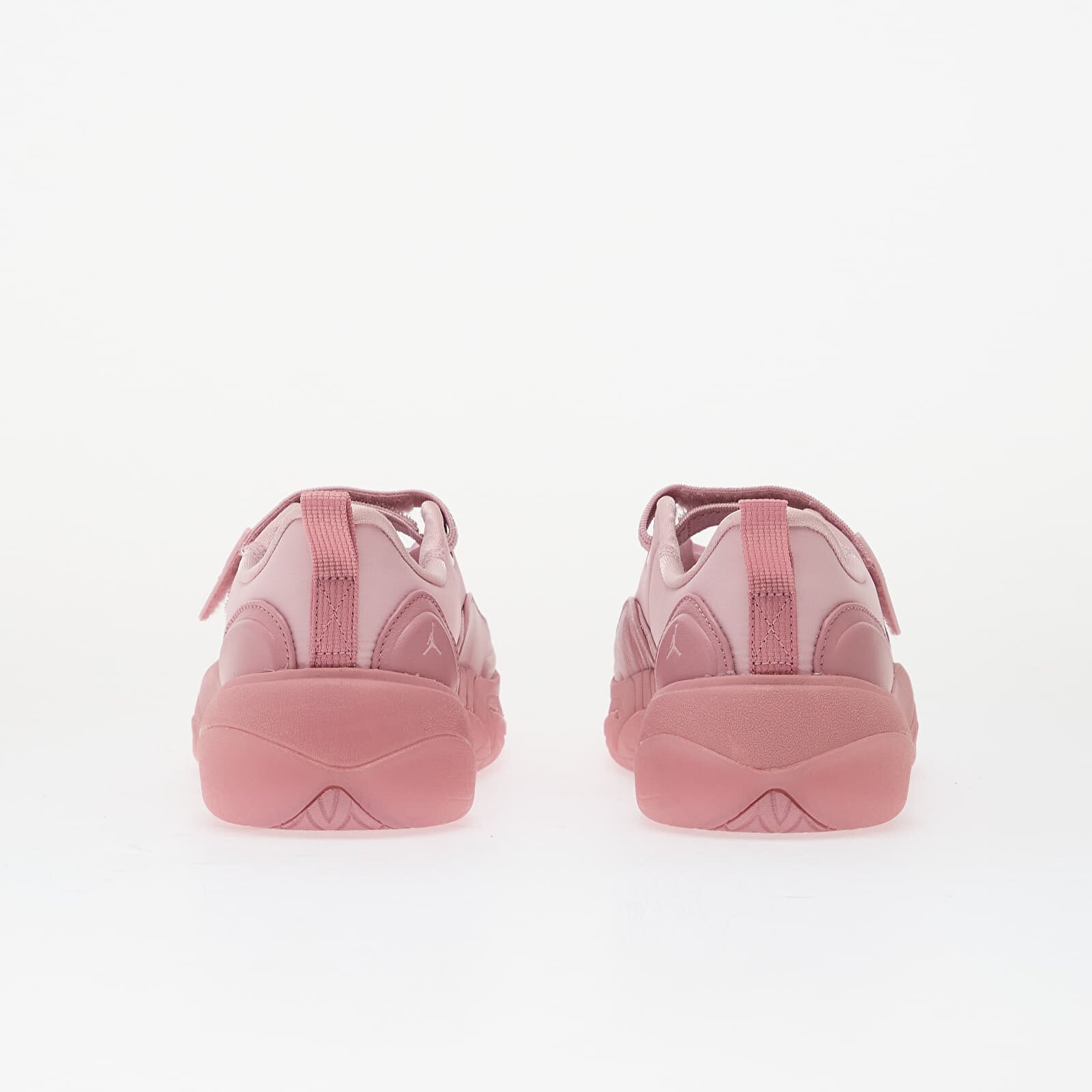 Jordan Сникърси W Pointe Iced Carmine/ Coconut Milk-Elemental Pink