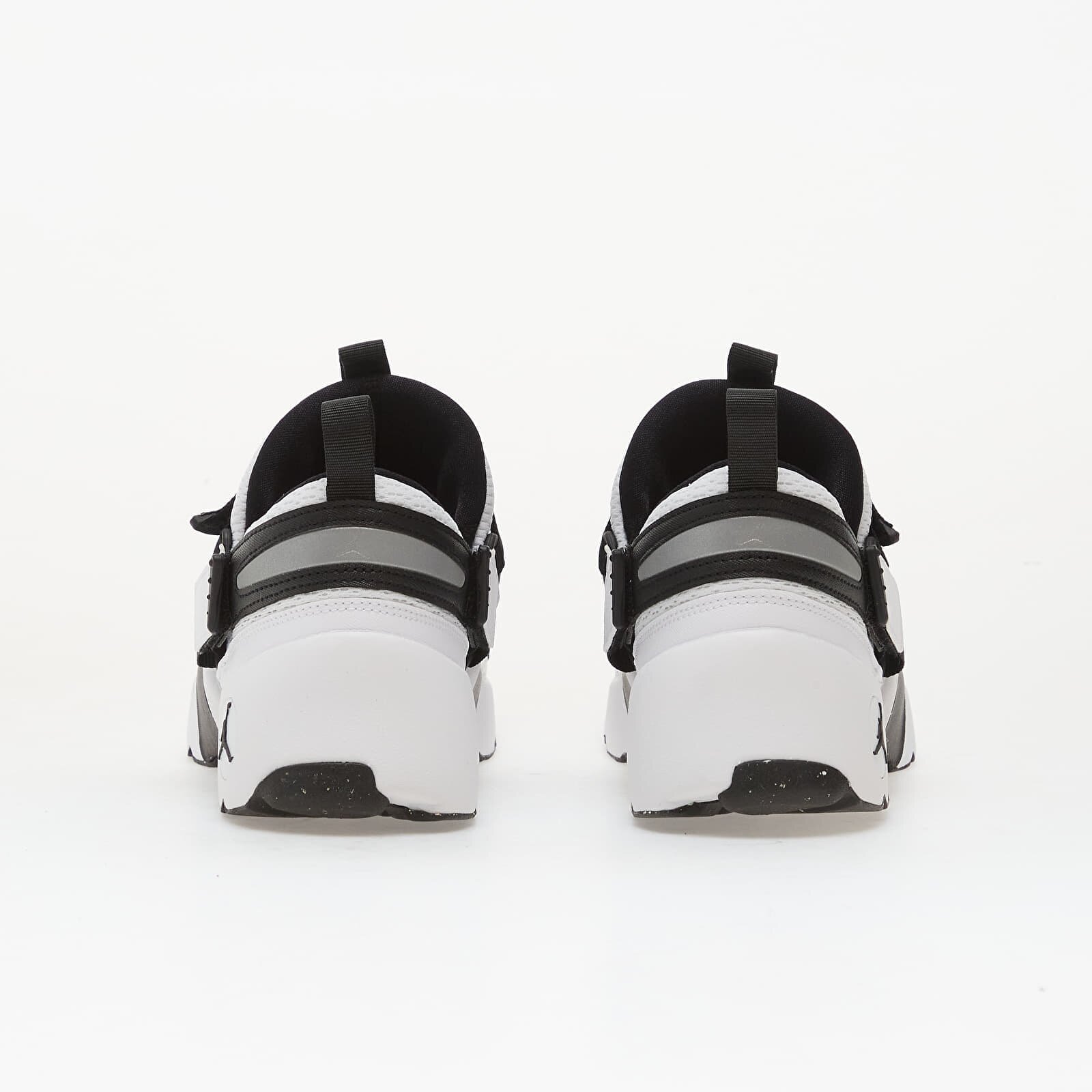 Jordan Сникърси W Trunner Lx White/ Black-Reflective Slvr