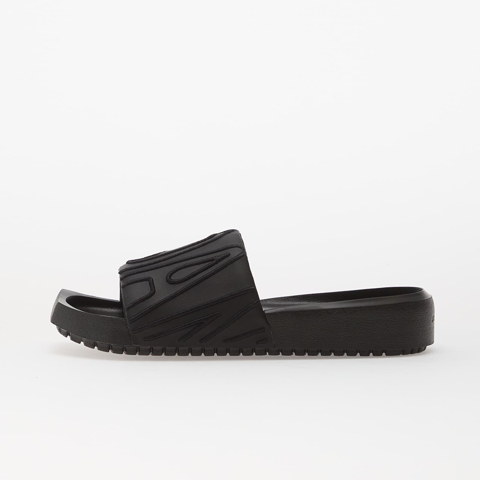 Jordan W Nola Black/ Black-Black