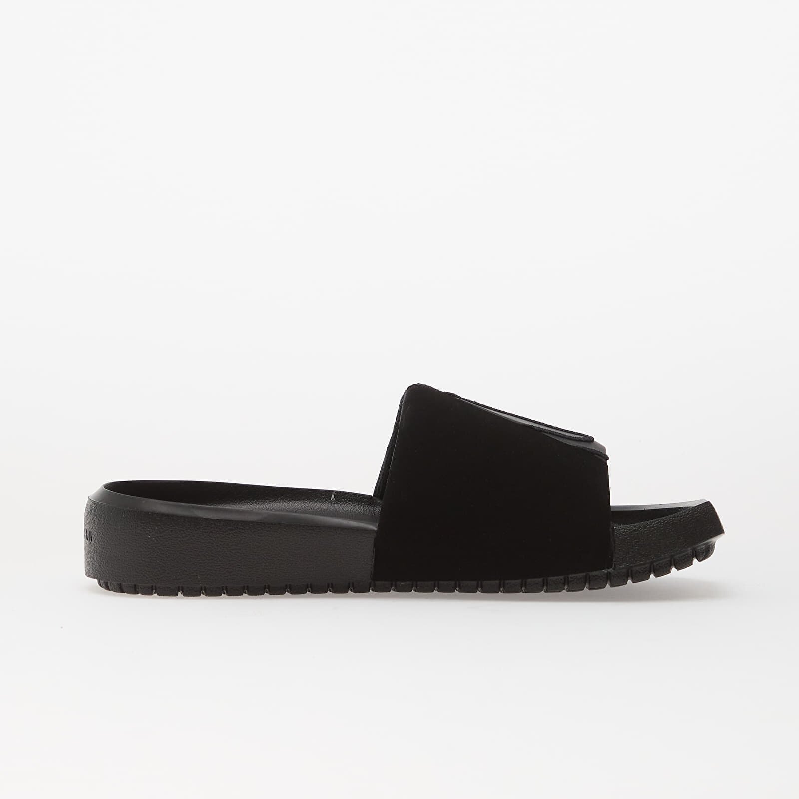 Jordan W Nola Black/ Black-Black