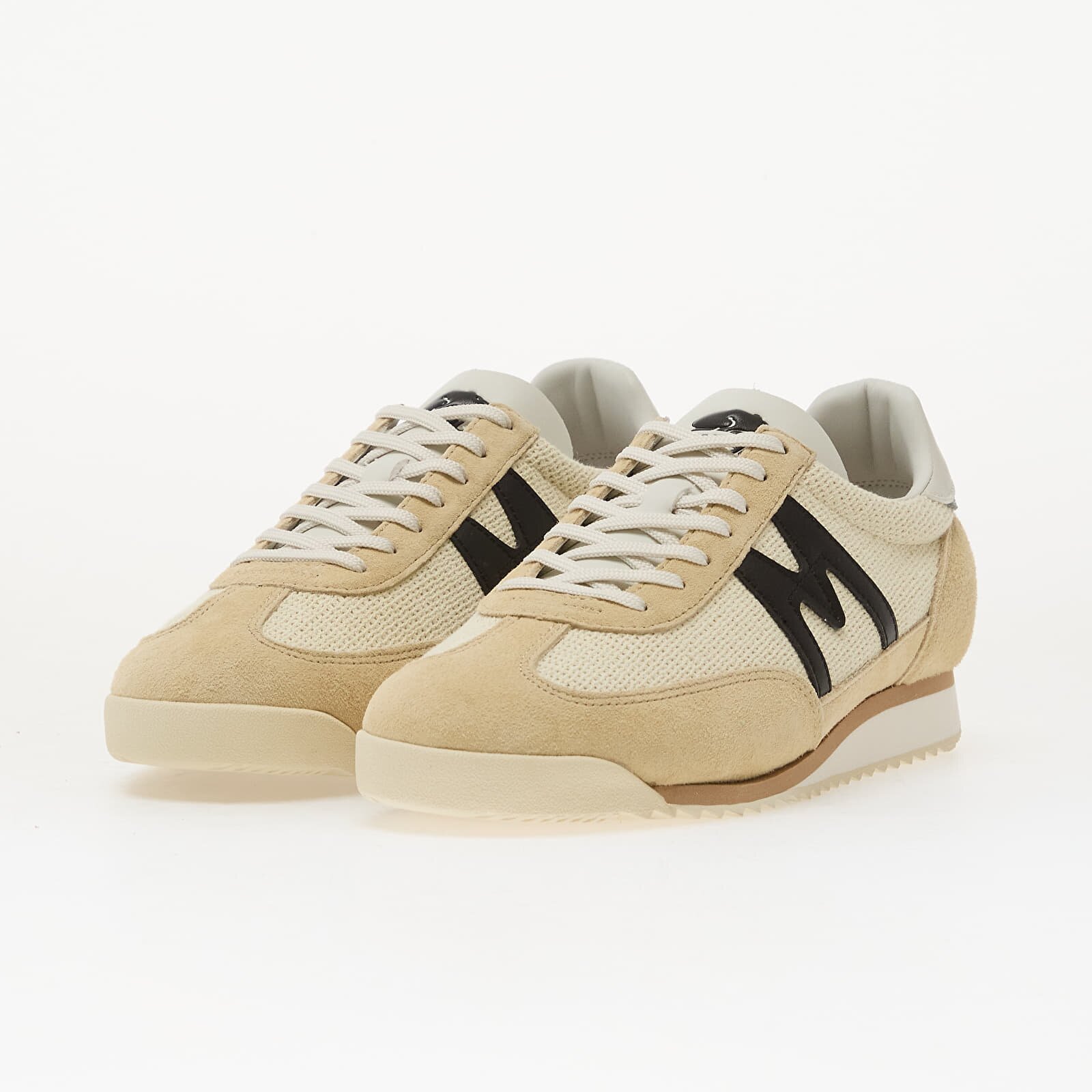 KARHU Сникърси Mestari 76 Boulder/ Jet Black