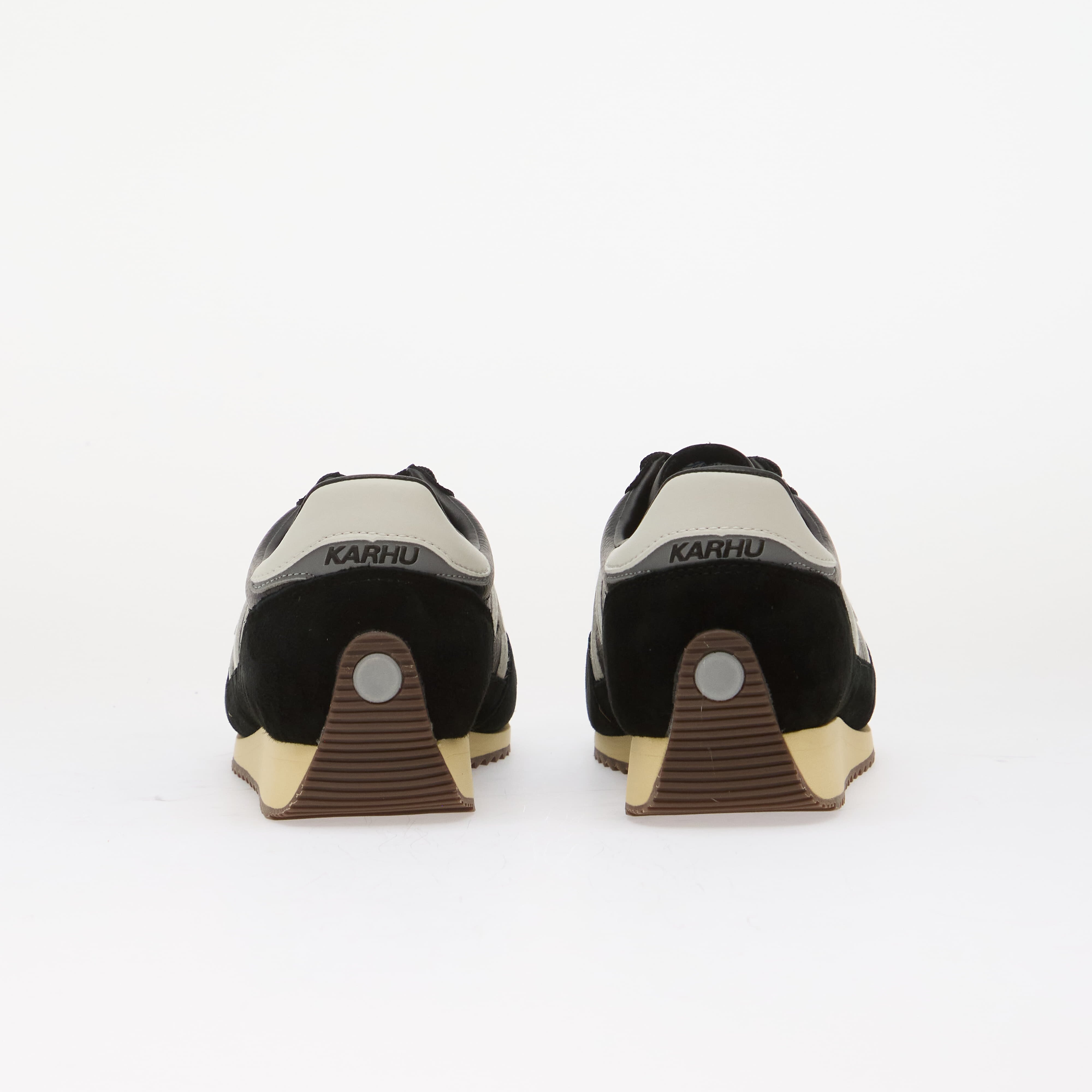 KARHU Сникърси Mestari 76 Jet Black/ Blanc De Blanc