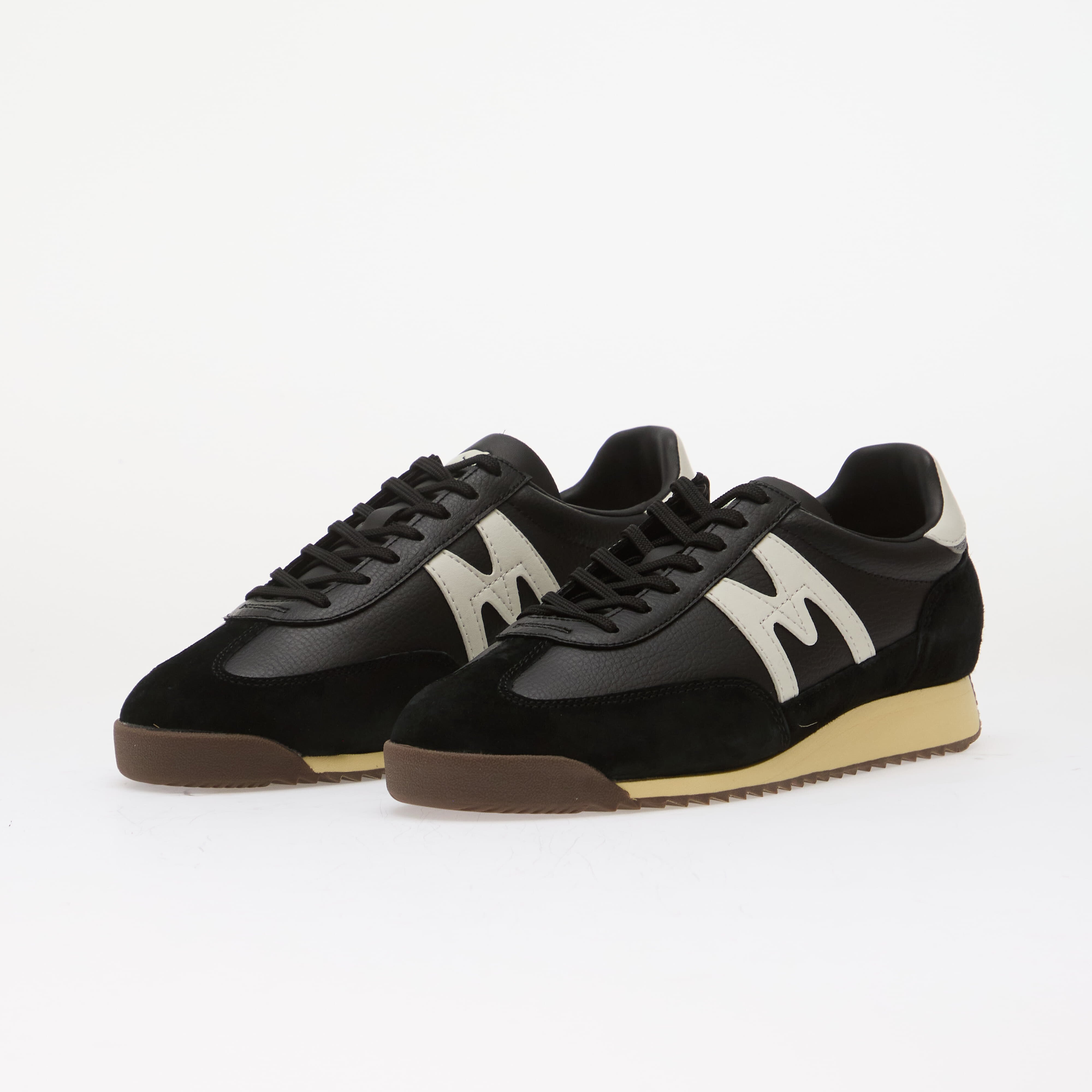 KARHU Сникърси Mestari 76 Jet Black/ Blanc De Blanc