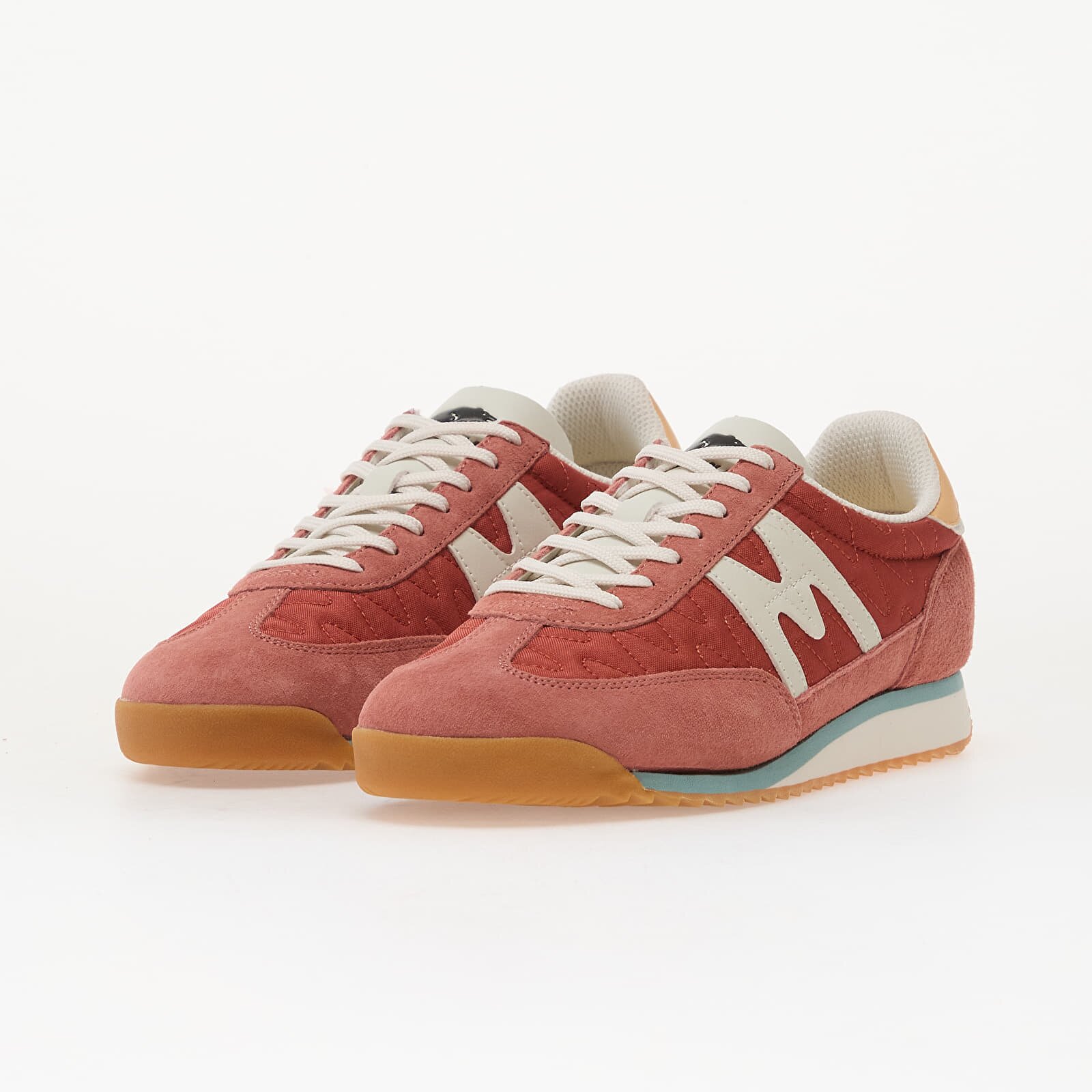 KARHU Сникърси Mestari 76 Light Mahogany/ Blanc De Blanc
