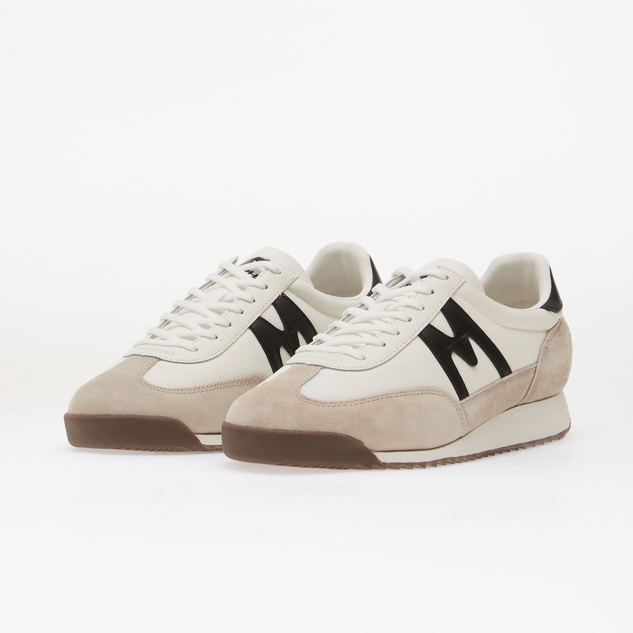 KARHU Сникърси Mestari 76 Silver Lining/ Black