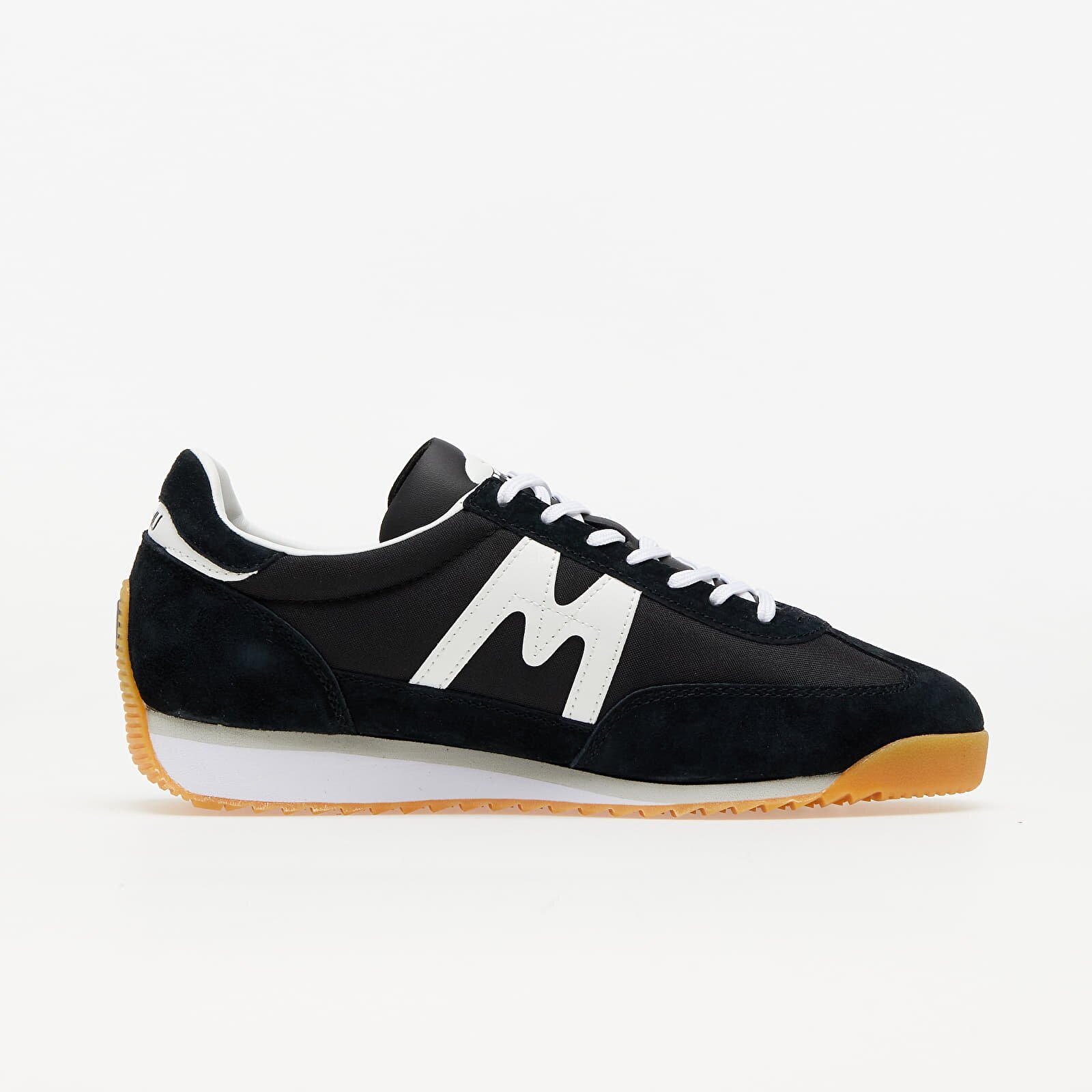KARHU Сникърси Mestari Black/ White