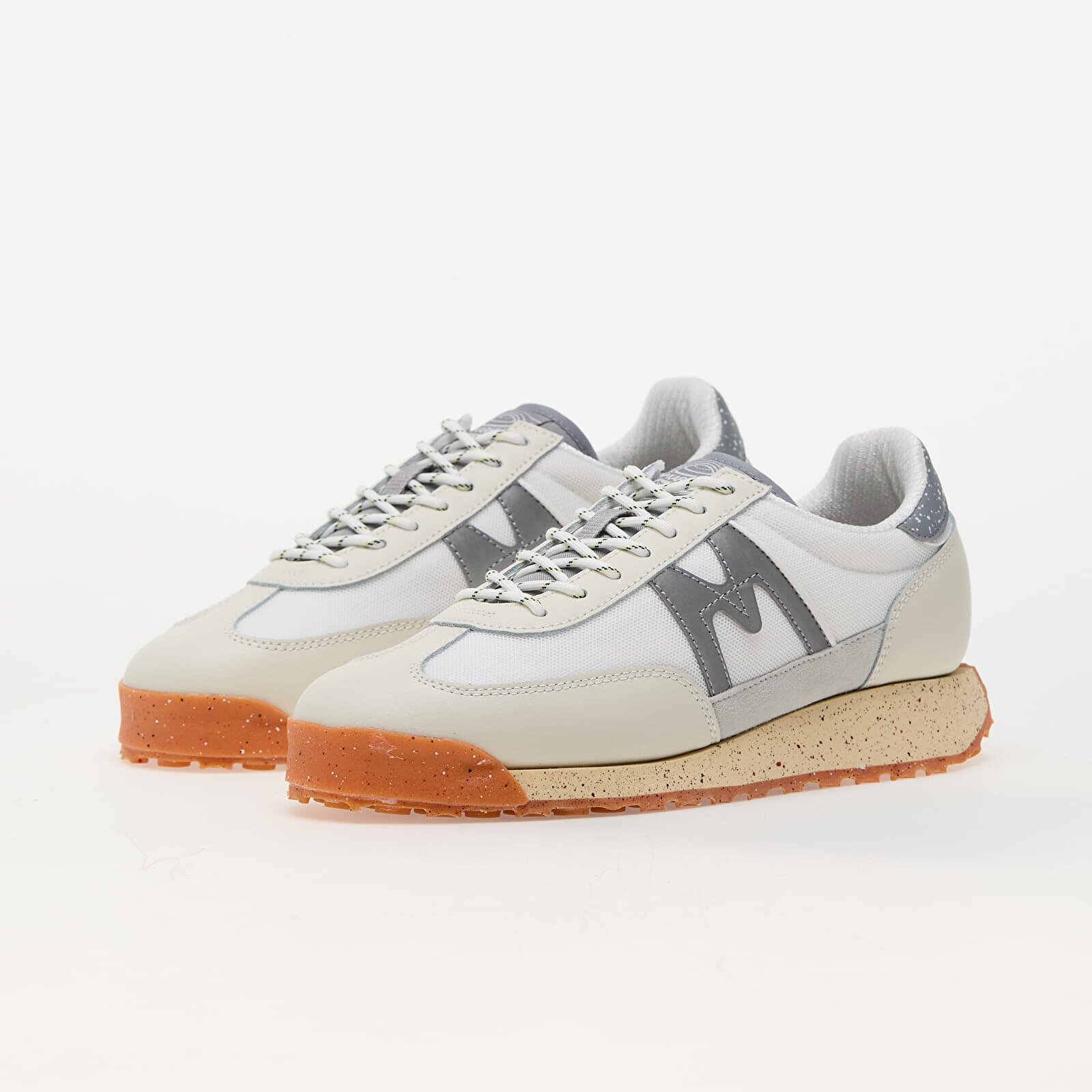 KARHU Сникърси Mestari Control Lily White/ Silver