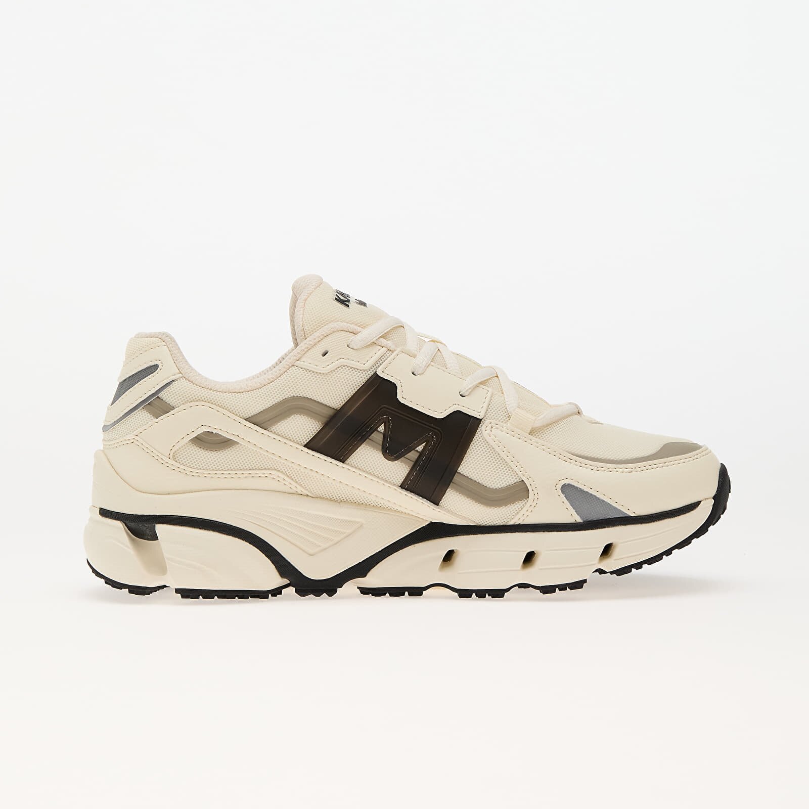 KARHU Сникърси Super Fulcrum Vanilla Ice/ Black