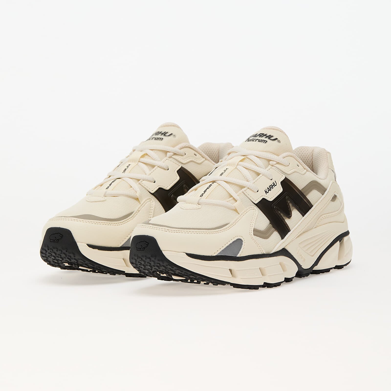 KARHU Сникърси Super Fulcrum Vanilla Ice/ Black