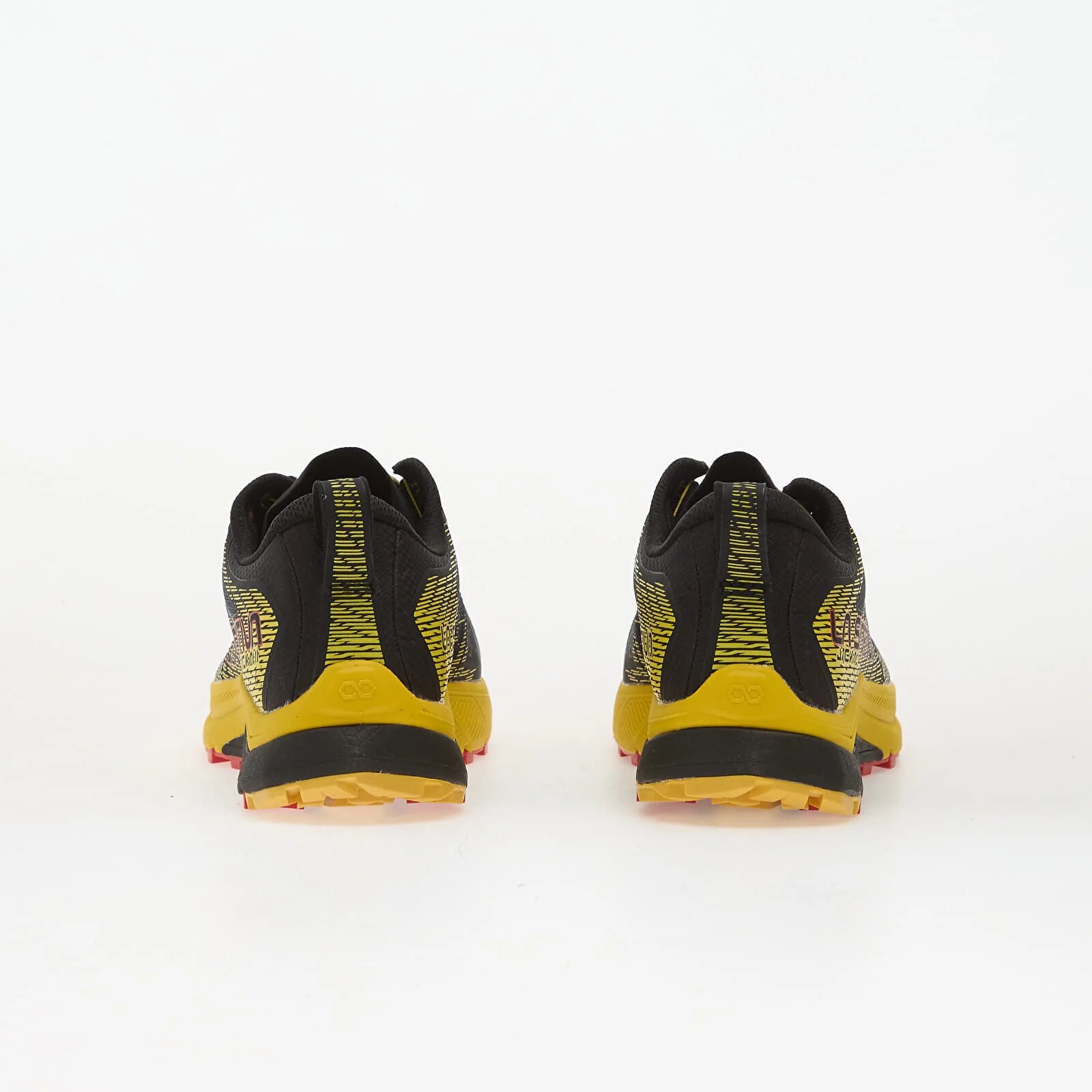 La Sportiva Сникърси Jackal II Black/ Yellow