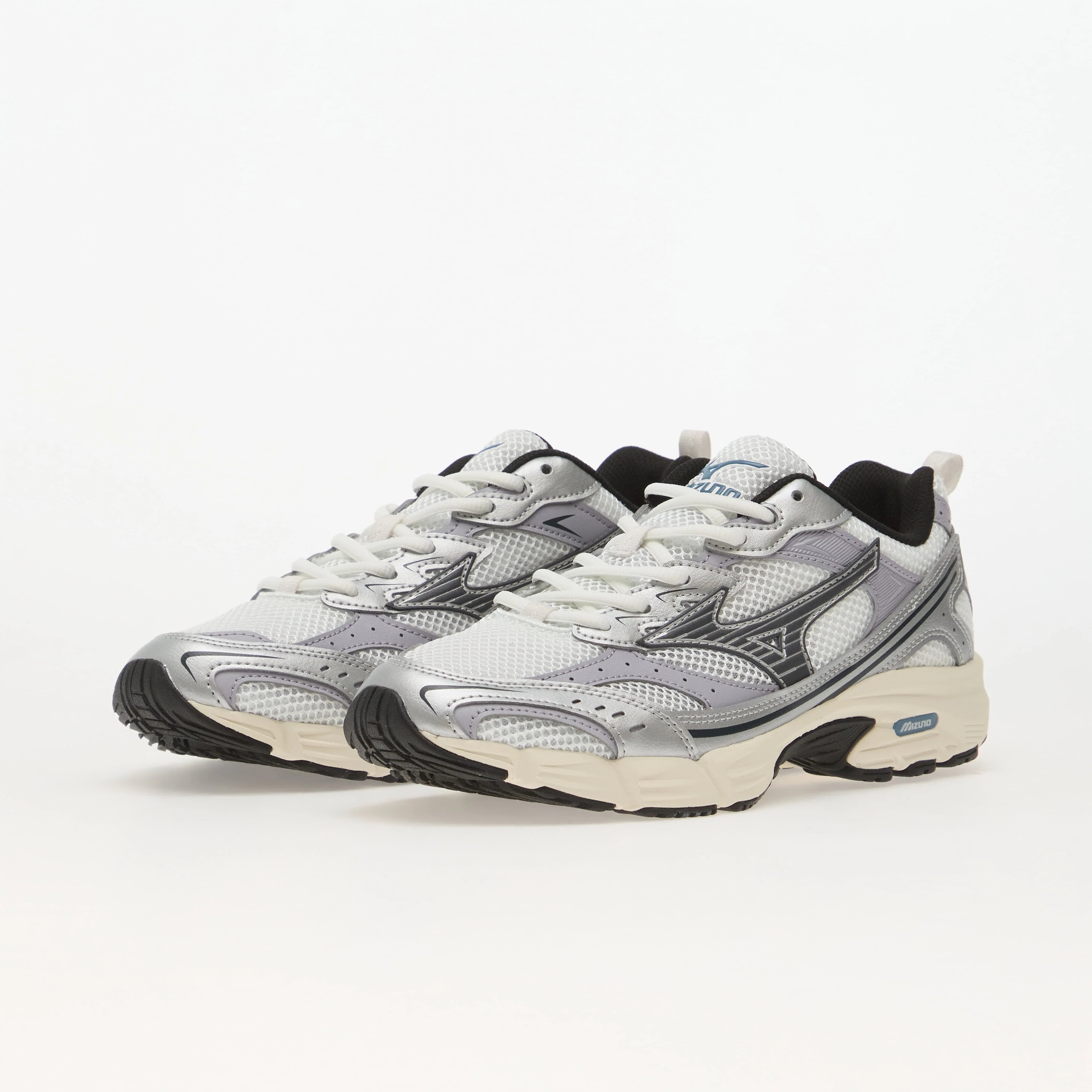Mizuno Сникърси MXR Sport GF White/ Iron Gate/ Silver