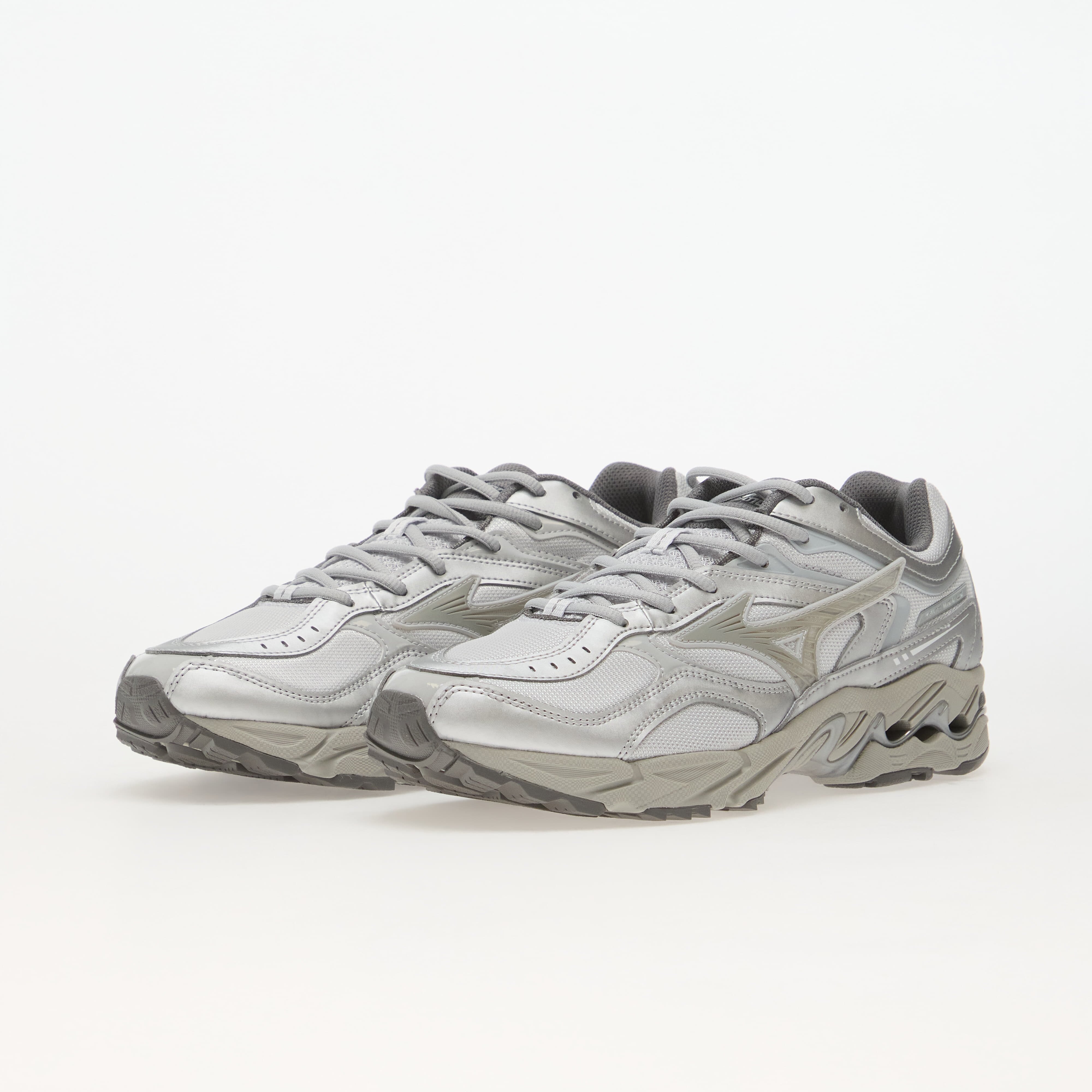 Mizuno Сникърси Wave Mustang LS Tech Foggy Dew/ Harbor Mist/ Silver