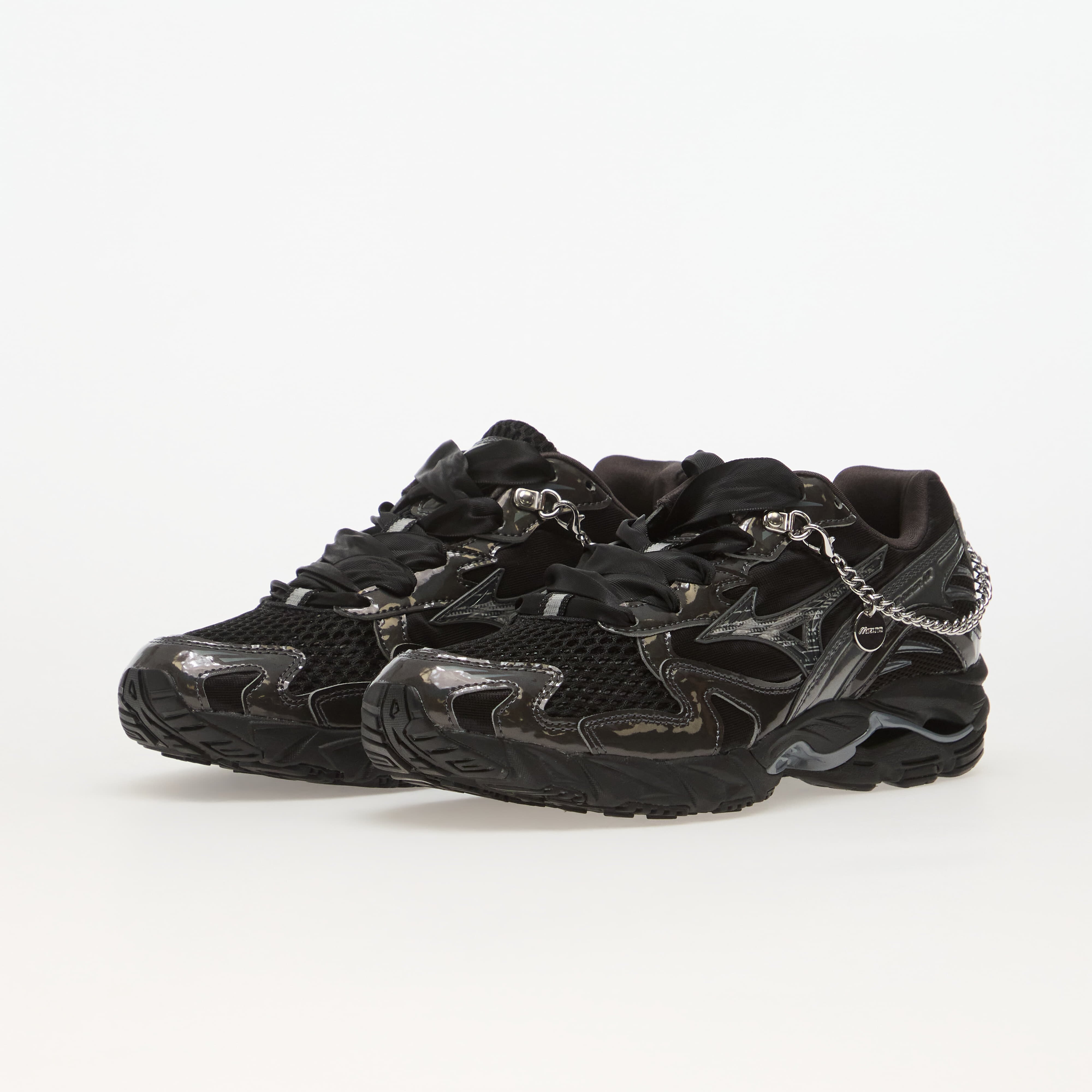 Mizuno Сникърси Wave Rider 10 Jewels Black/ Black Sand/ Quiet Shade