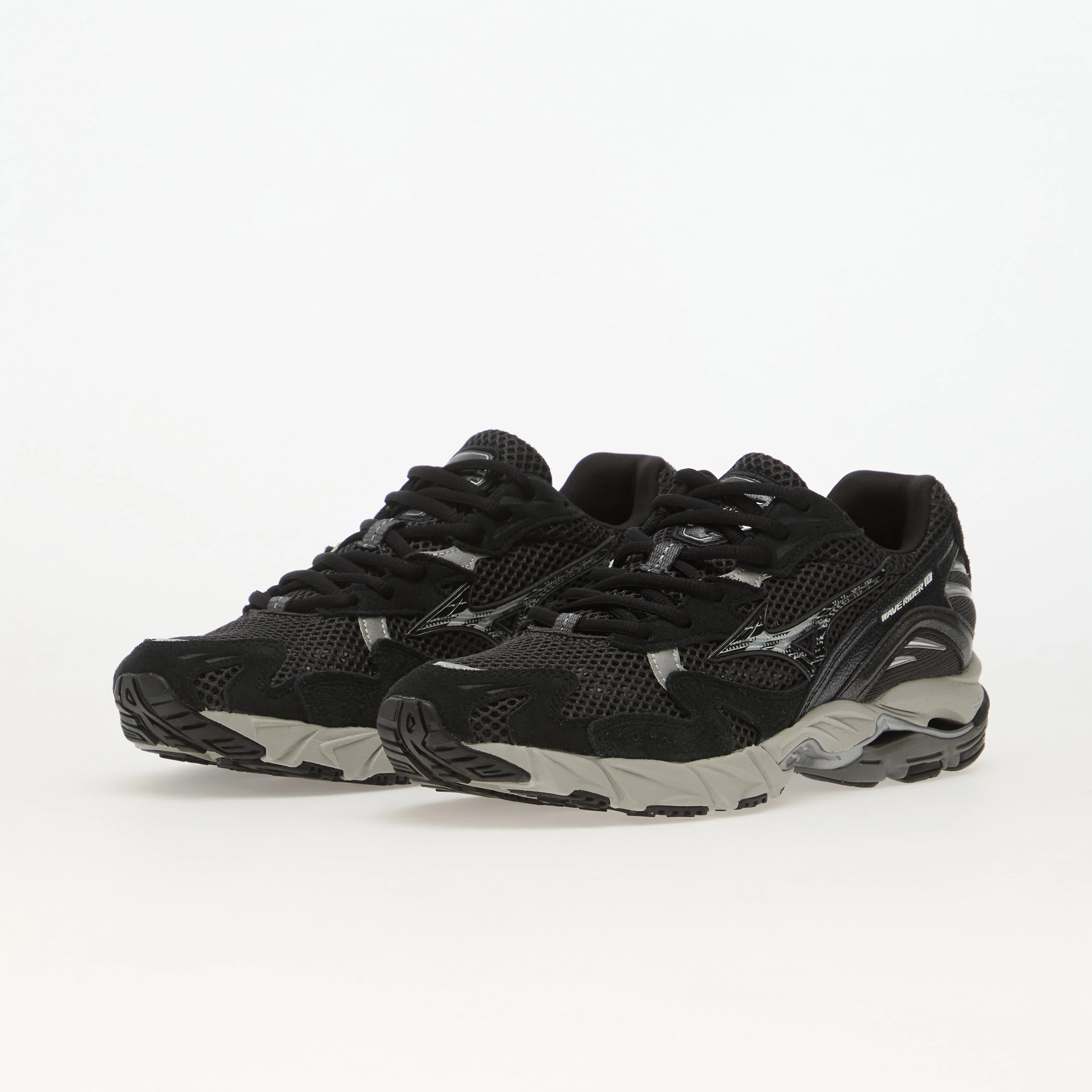 Mizuno Сникърси Wave Rider 10 Suede Black Sand/ Black/ Harbor Mist